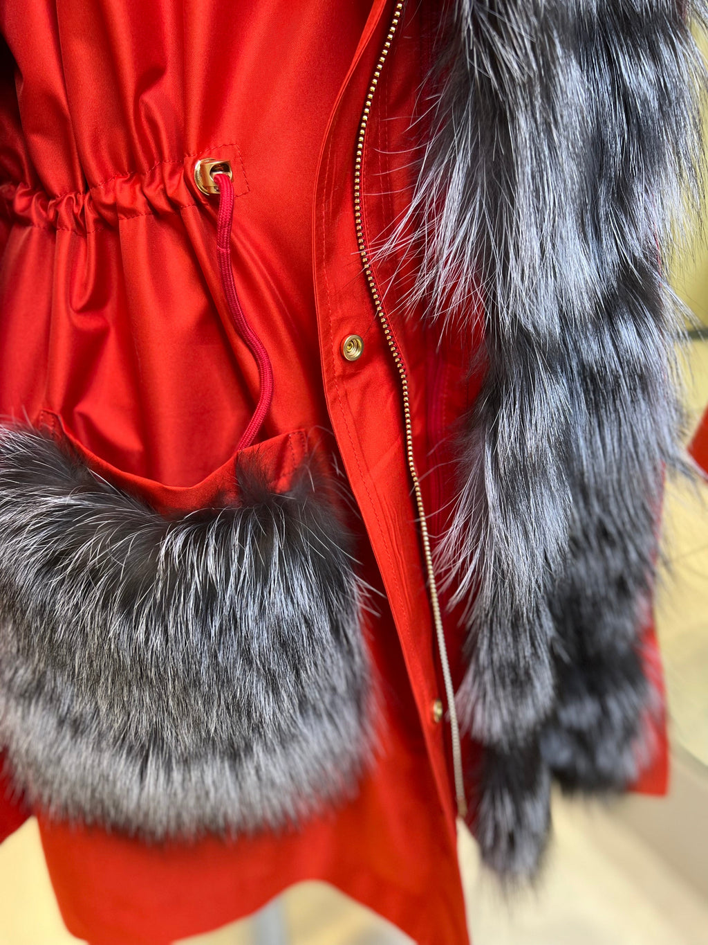 Genuine Silver Fox Fur Rabbit Fur Insulated Parka