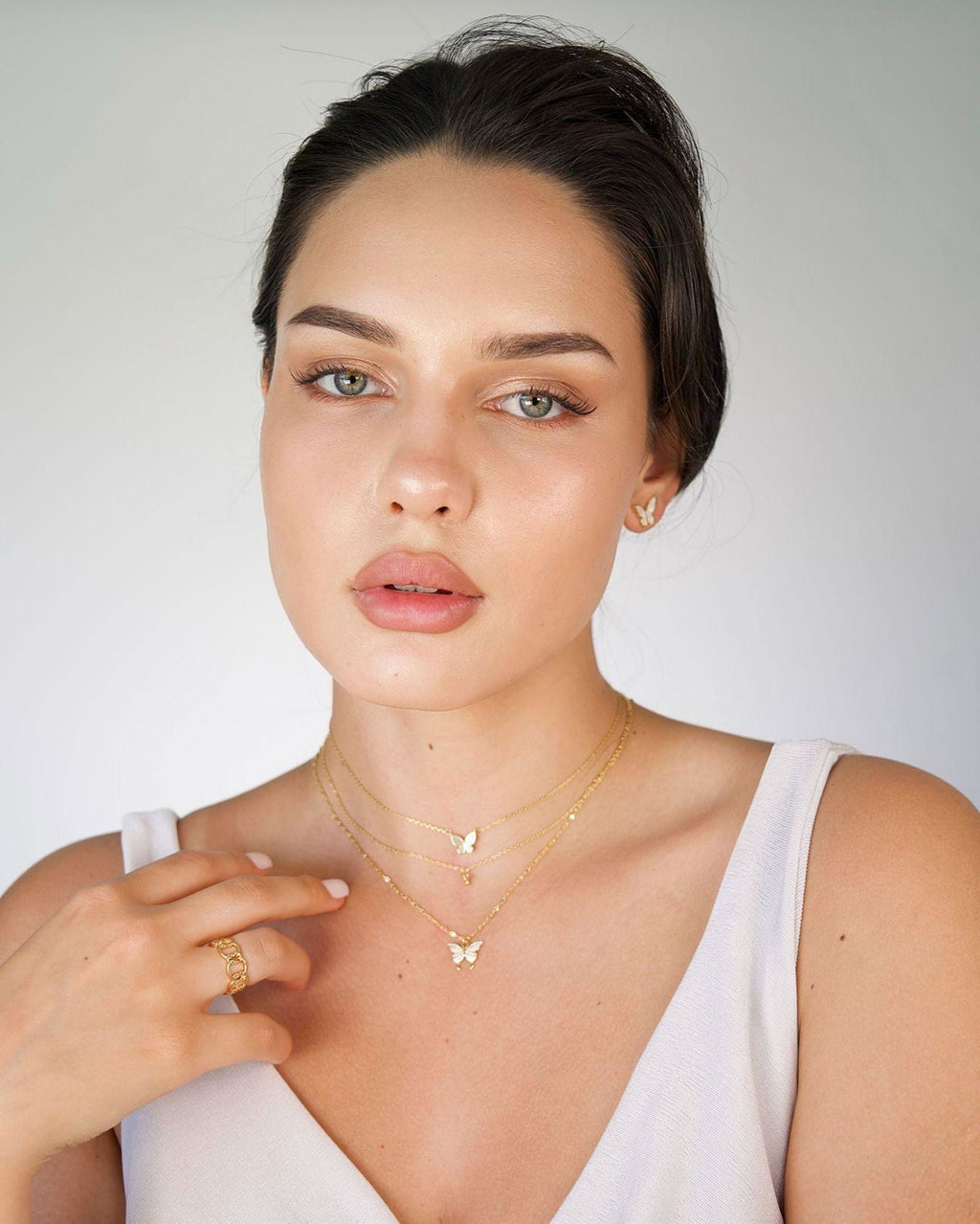 Elegant Butterfly Pendant Necklace with Sparkling Cubic Zirconia Stones