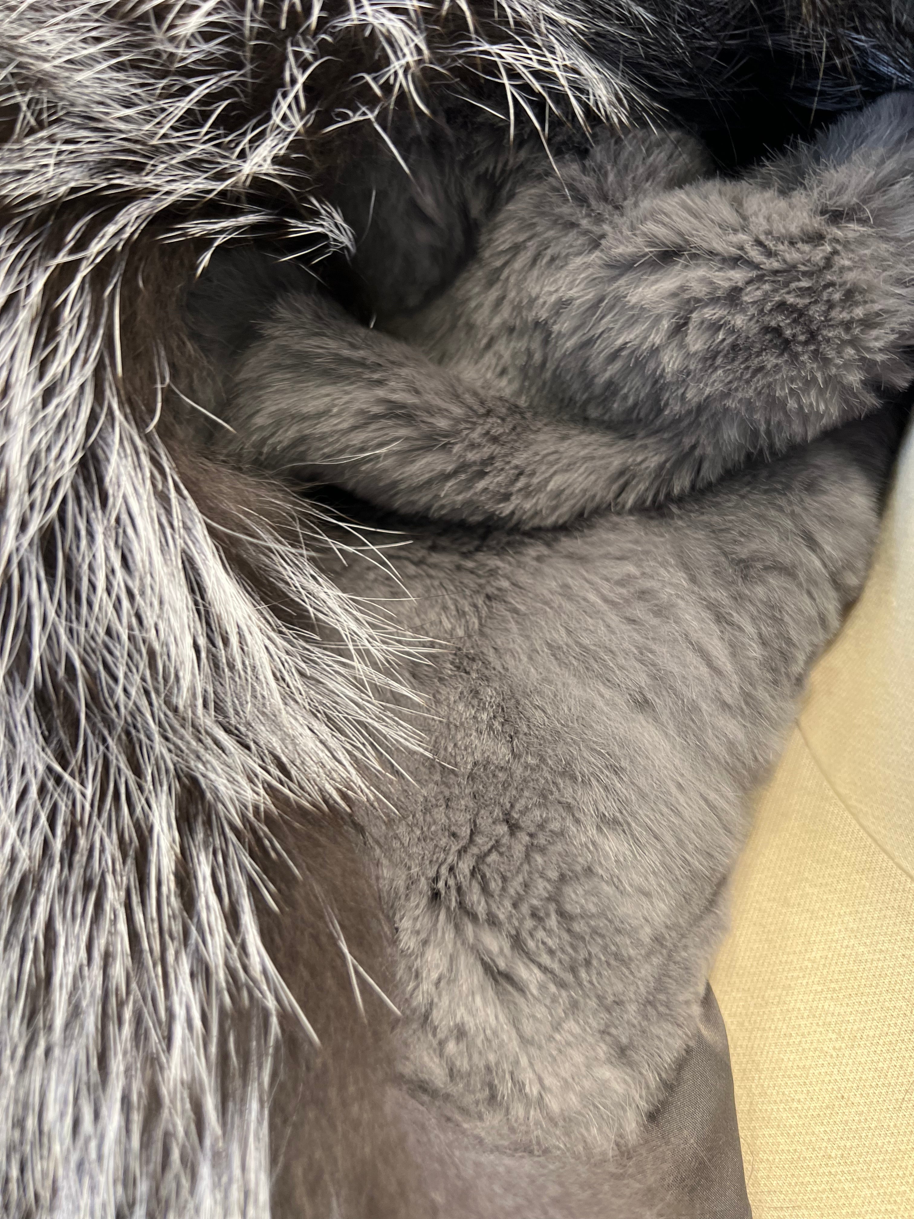 Genuine Silver Fox Fur Rabbit Fur Insulated Parka