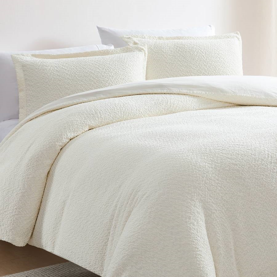 Full / Queen 3-Piece Off White Boucle Duvet Cover Set