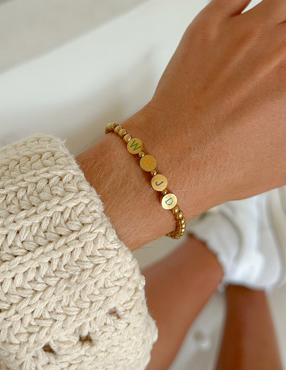 Gold WWJD Letter Bracelet