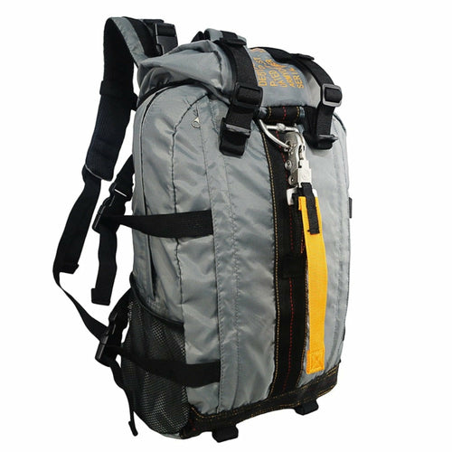 Lightweight hiking backpack