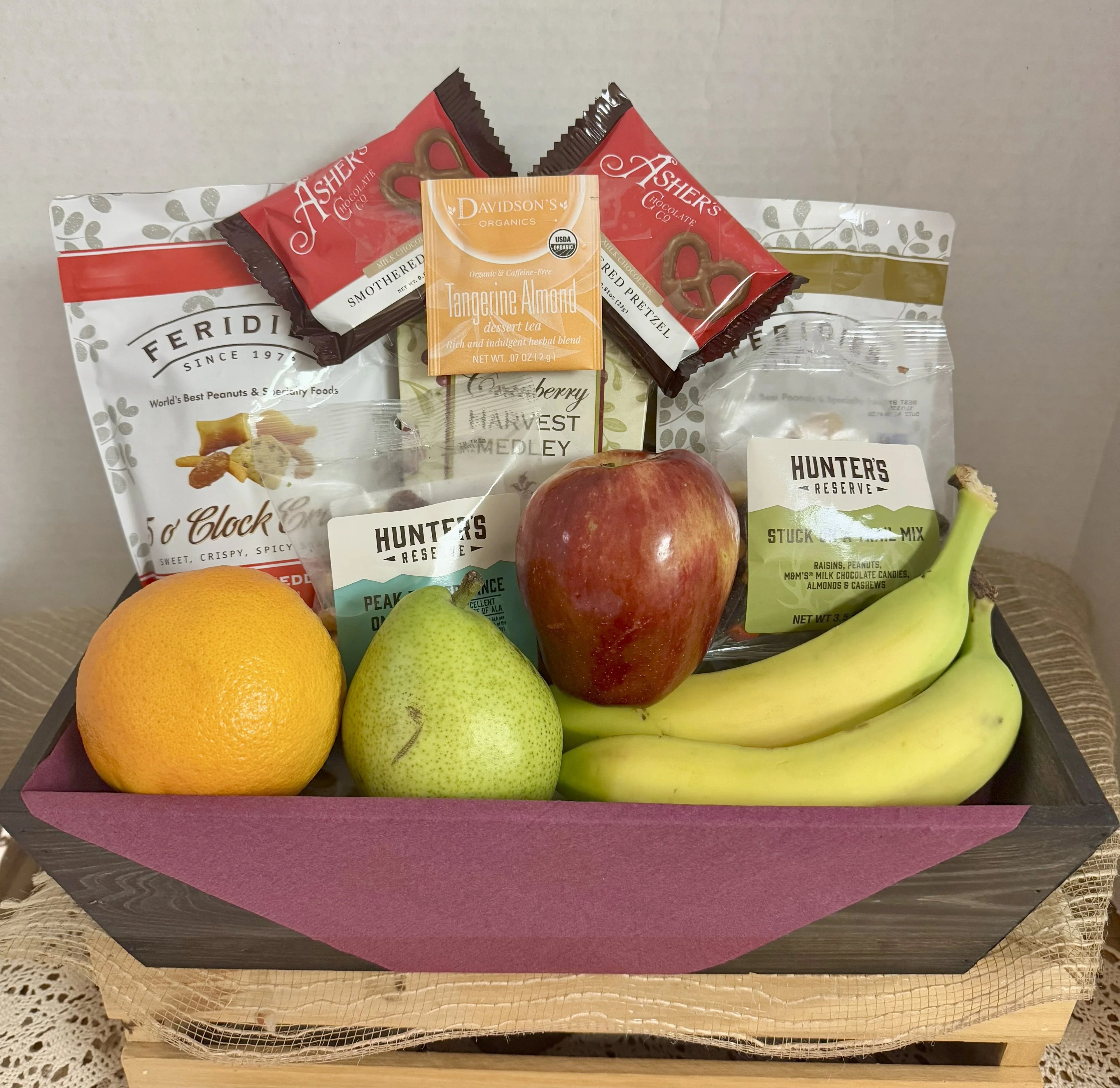 Jenny's Healthy Nut and Fruit Gift Basket