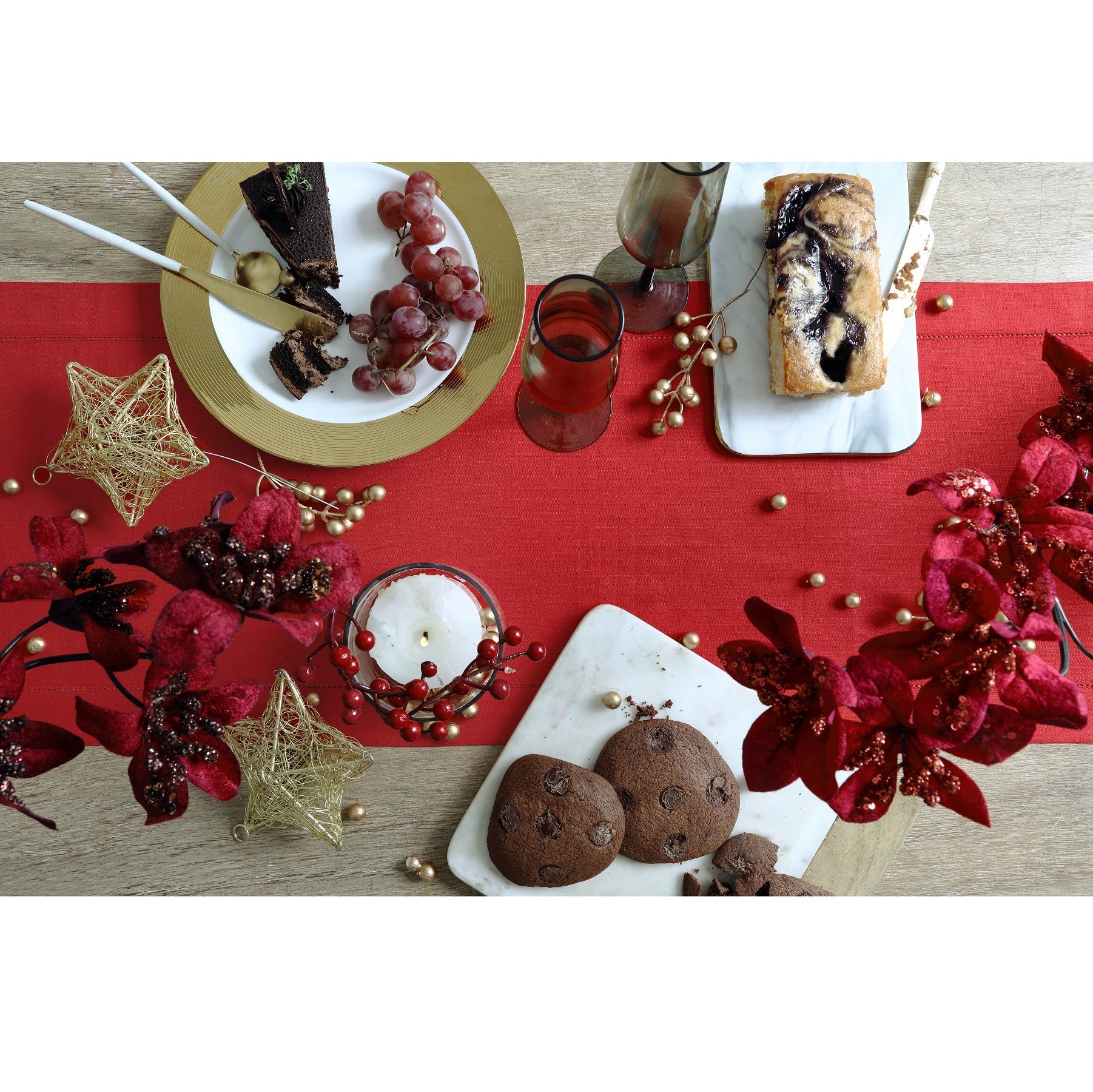 Classic Hemstitch Table Runner