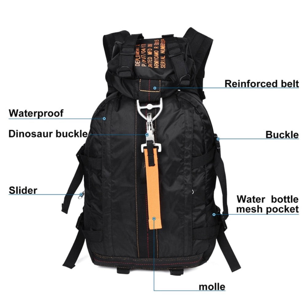Lightweight hiking backpack