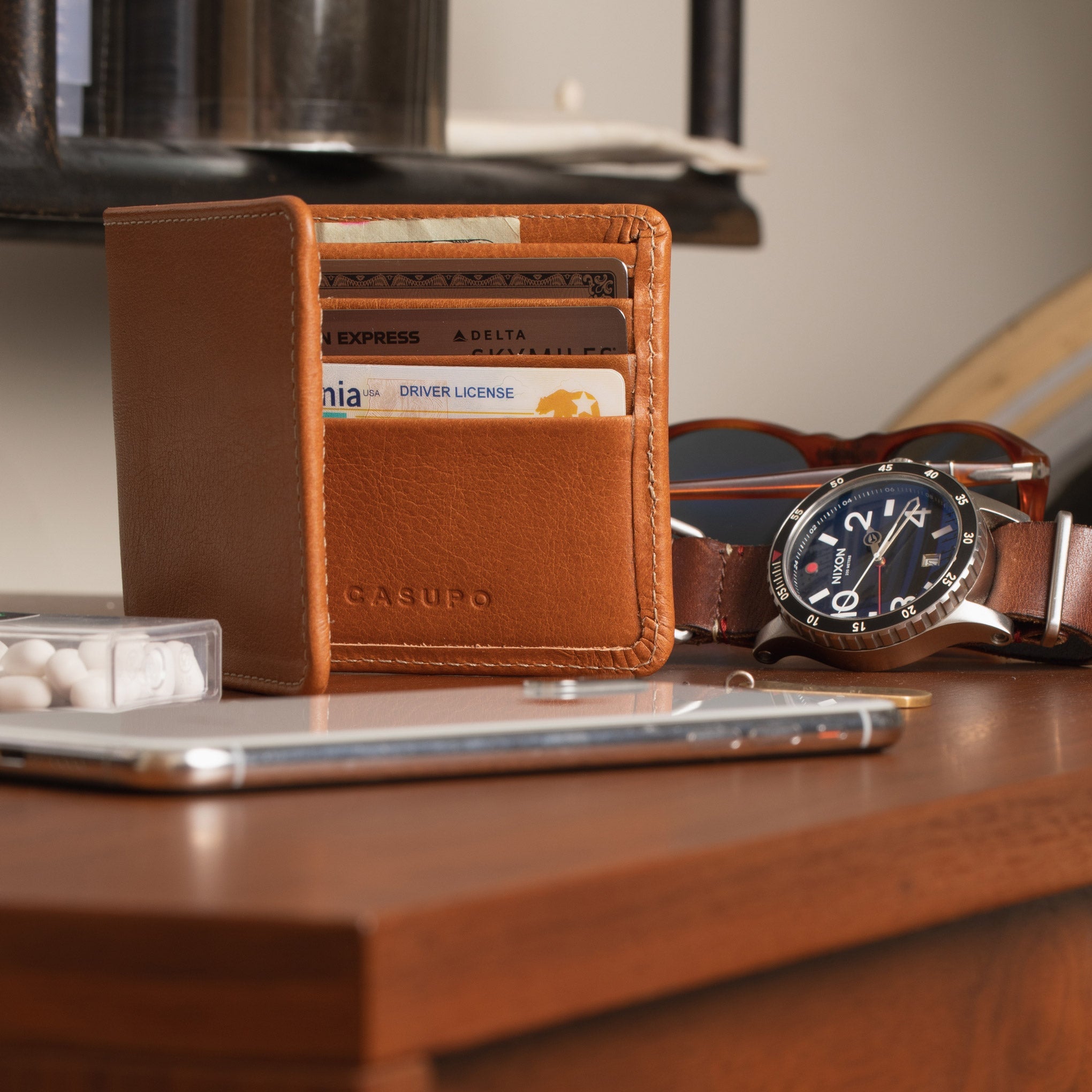 Large Billfold Wallet - Natural