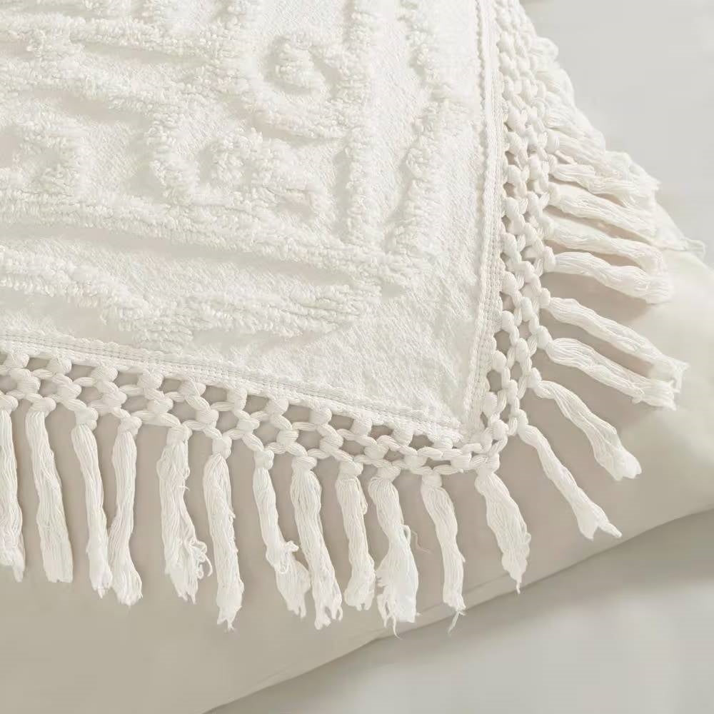 King 100-Percent Cotton Chenille Bedspread with Fringe Hem in Off-White