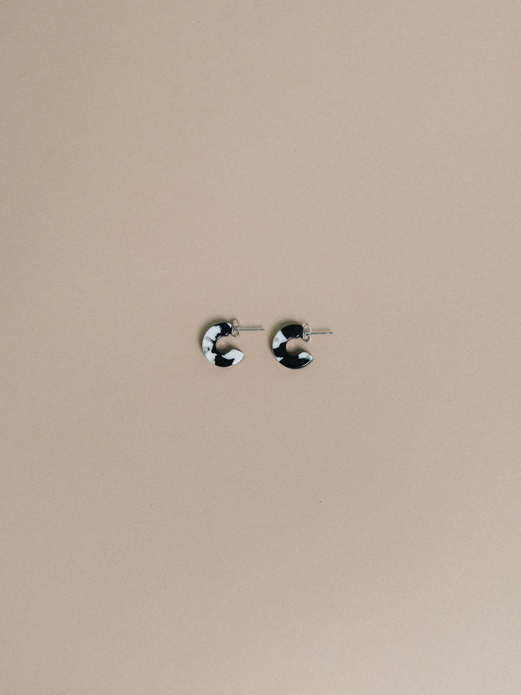 Mali Hoops - Black + White