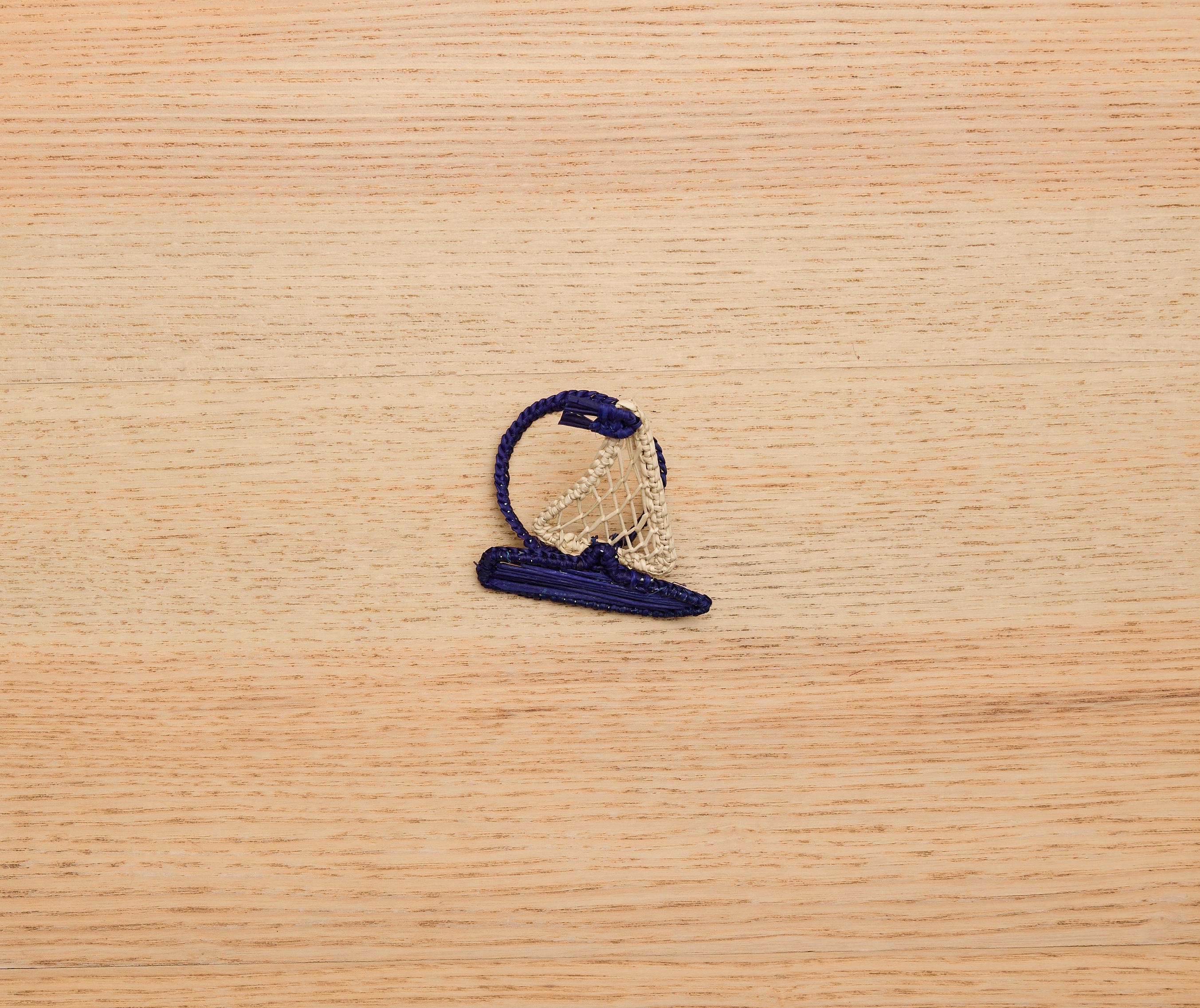 Coastal Sailboat Napkin Ring – 2.75” Handwoven Iraca Palm – Nautical Table Decor from Colombia