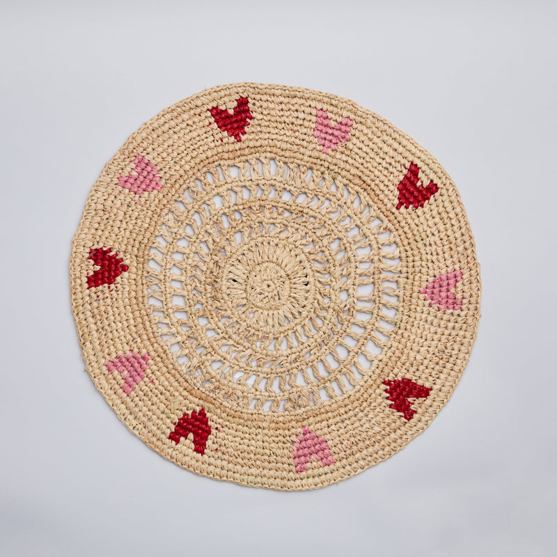 Handwoven Heart Raffia Placemat – Artisan Table Décor with Red & Pink Hearts