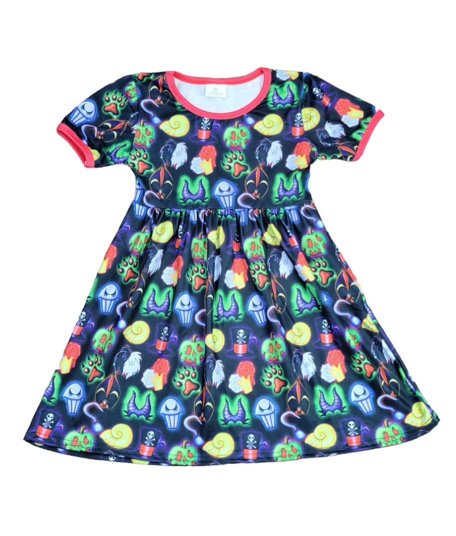 Villain Short Sleeve Milk Silk Dress