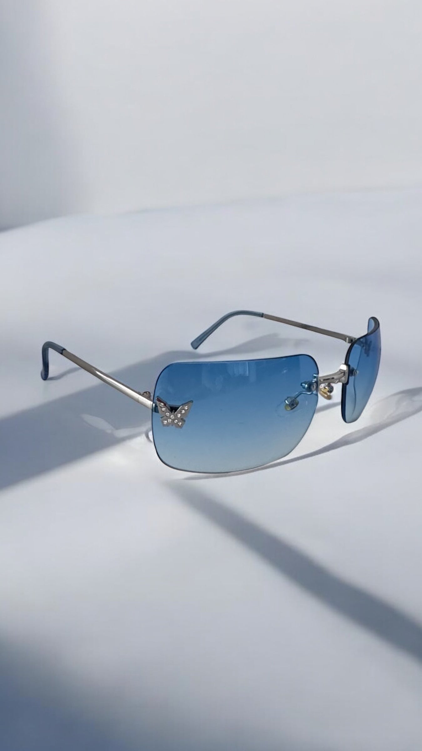Papillon Blue Sunglasses
