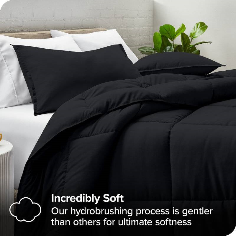 Queen size Luxuriously Soft Down Alternative Comforter Set in Black