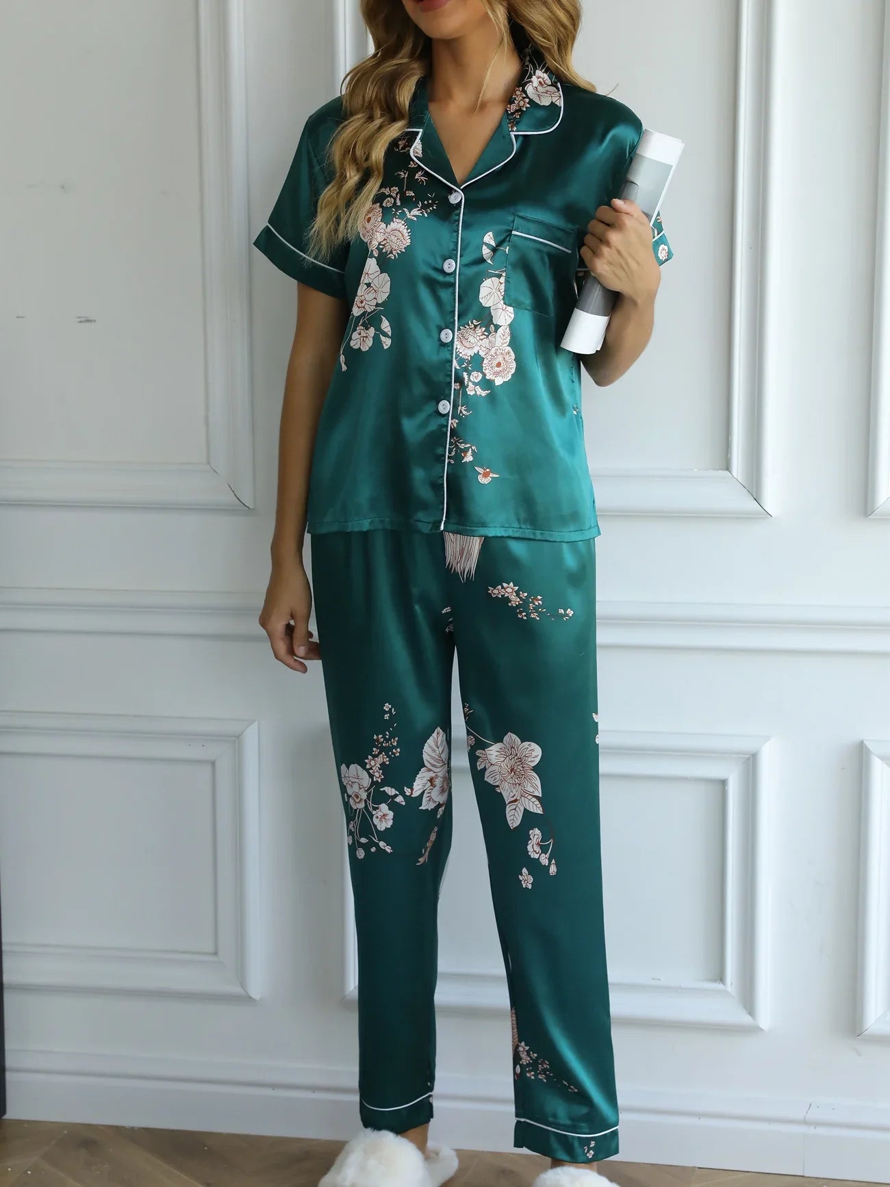 Green Floral Satin Pajama Set - Smooth & Comfortable Short Sleeve Pocket Lapel Top & Cozy Long Pants Women's Loungewear & Sleepwear