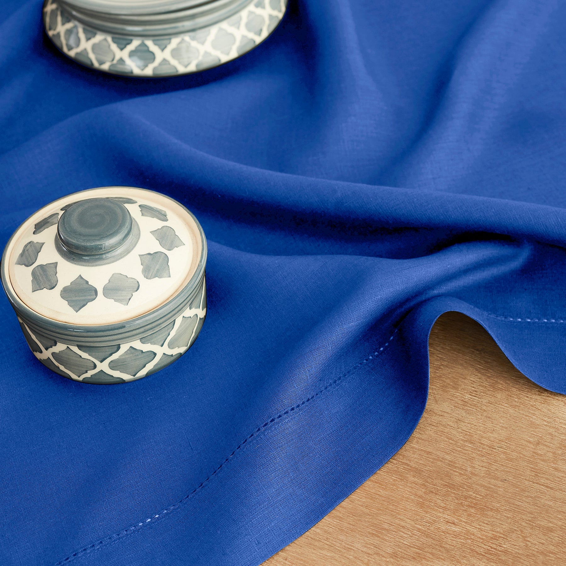 Classic Hemstitch Tablecloth