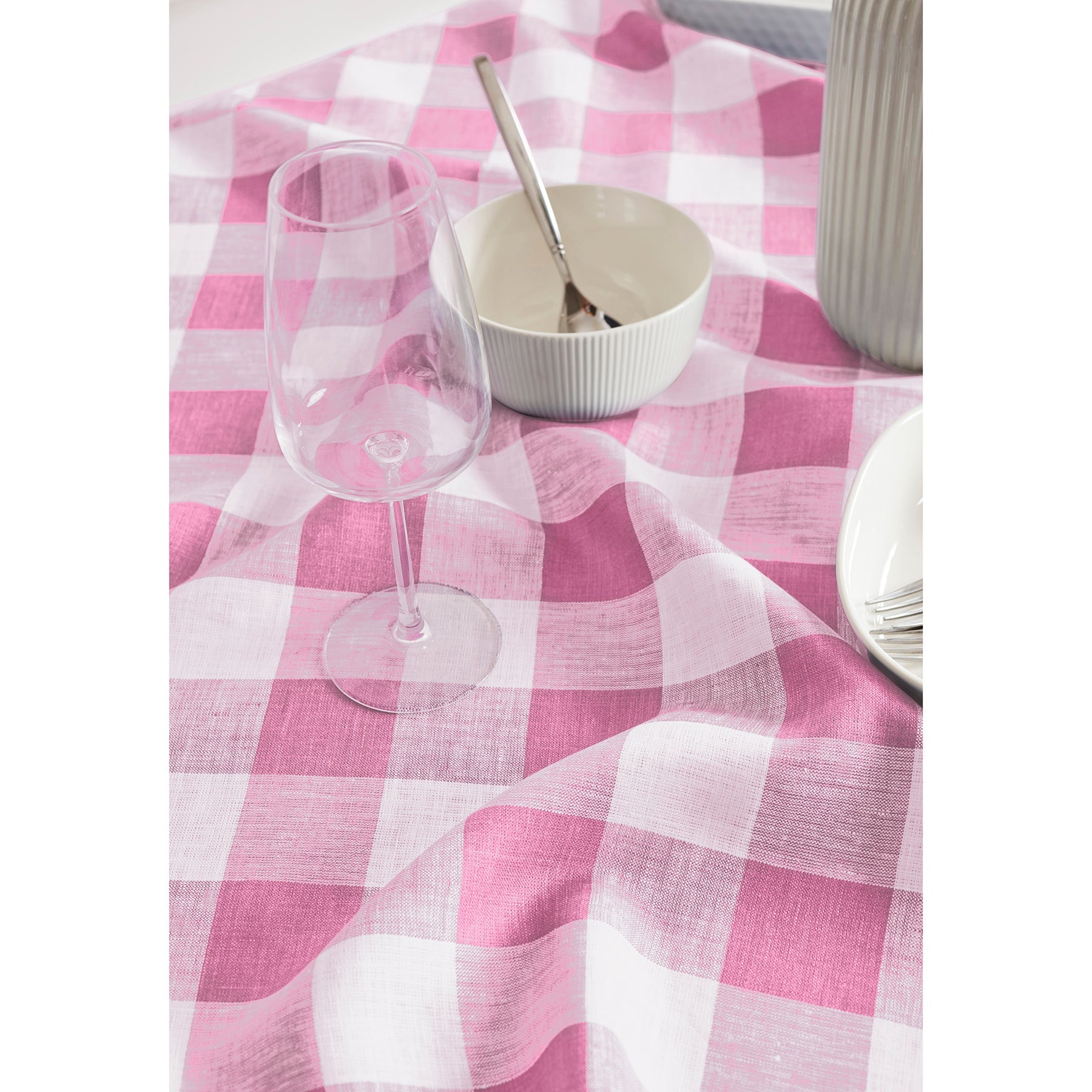 Buffalo Check Table Throw