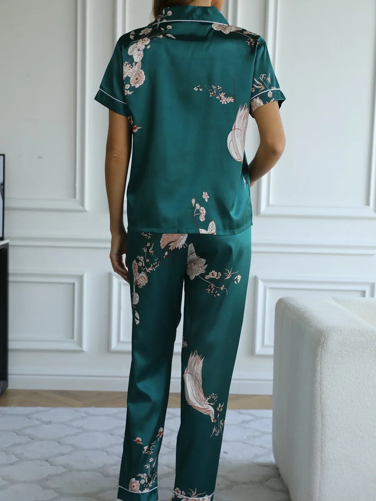 Green Floral Satin Pajama Set - Smooth & Comfortable Short Sleeve Pocket Lapel Top & Cozy Long Pants Women's Loungewear & Sleepwear