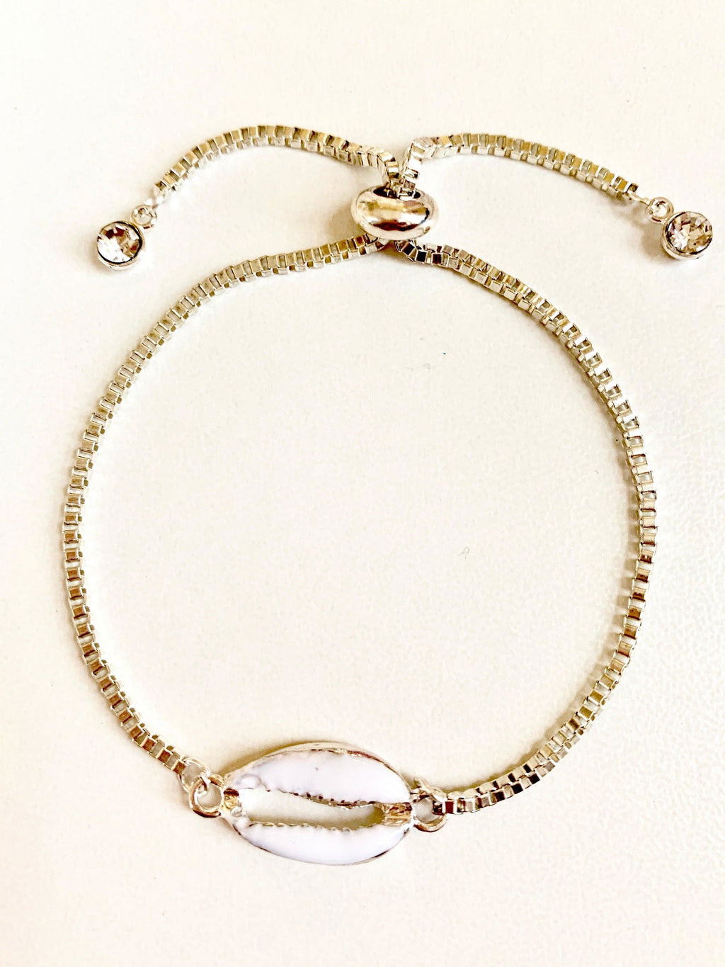 Seashell Bracelet with Adjustable Spring Closure