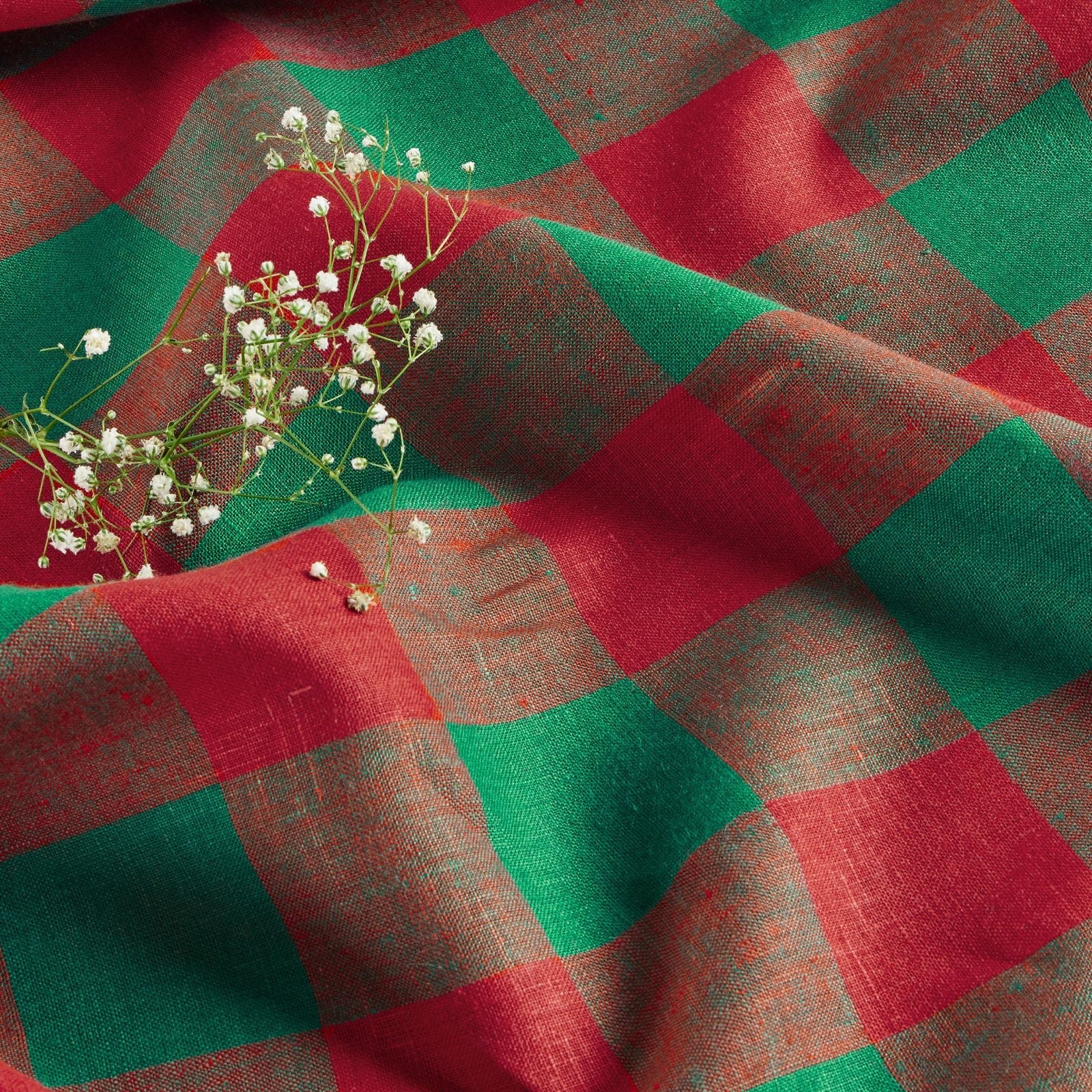 Buffalo Check Table Throw