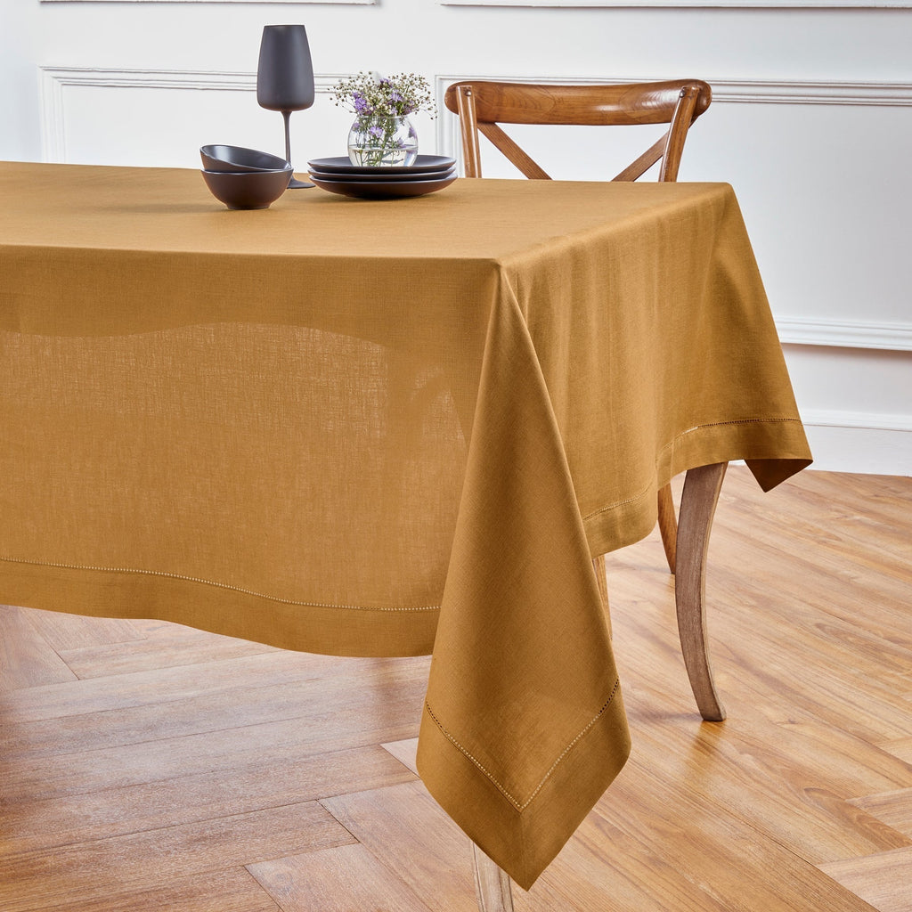 Classic Hemstitch Tablecloth