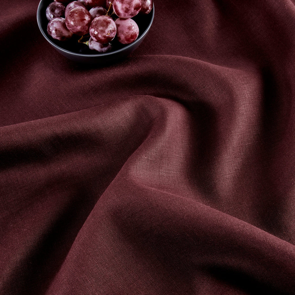 Classic Hemstitch Tablecloth