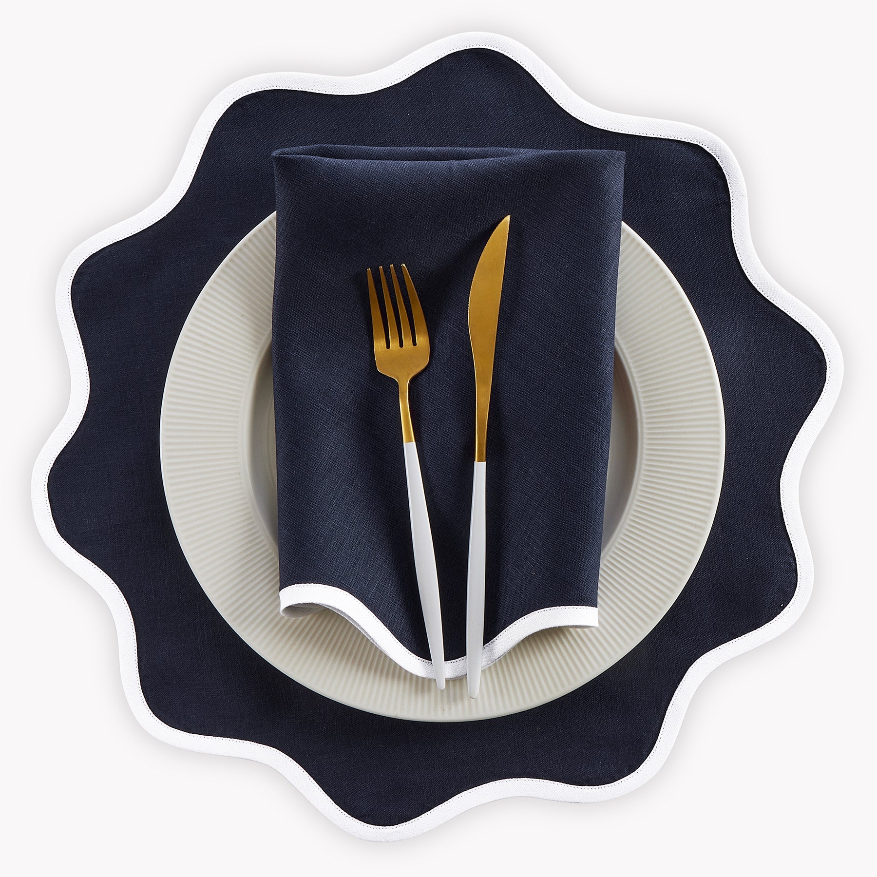 Giselle Scallop Edge Napkins, Set of 4