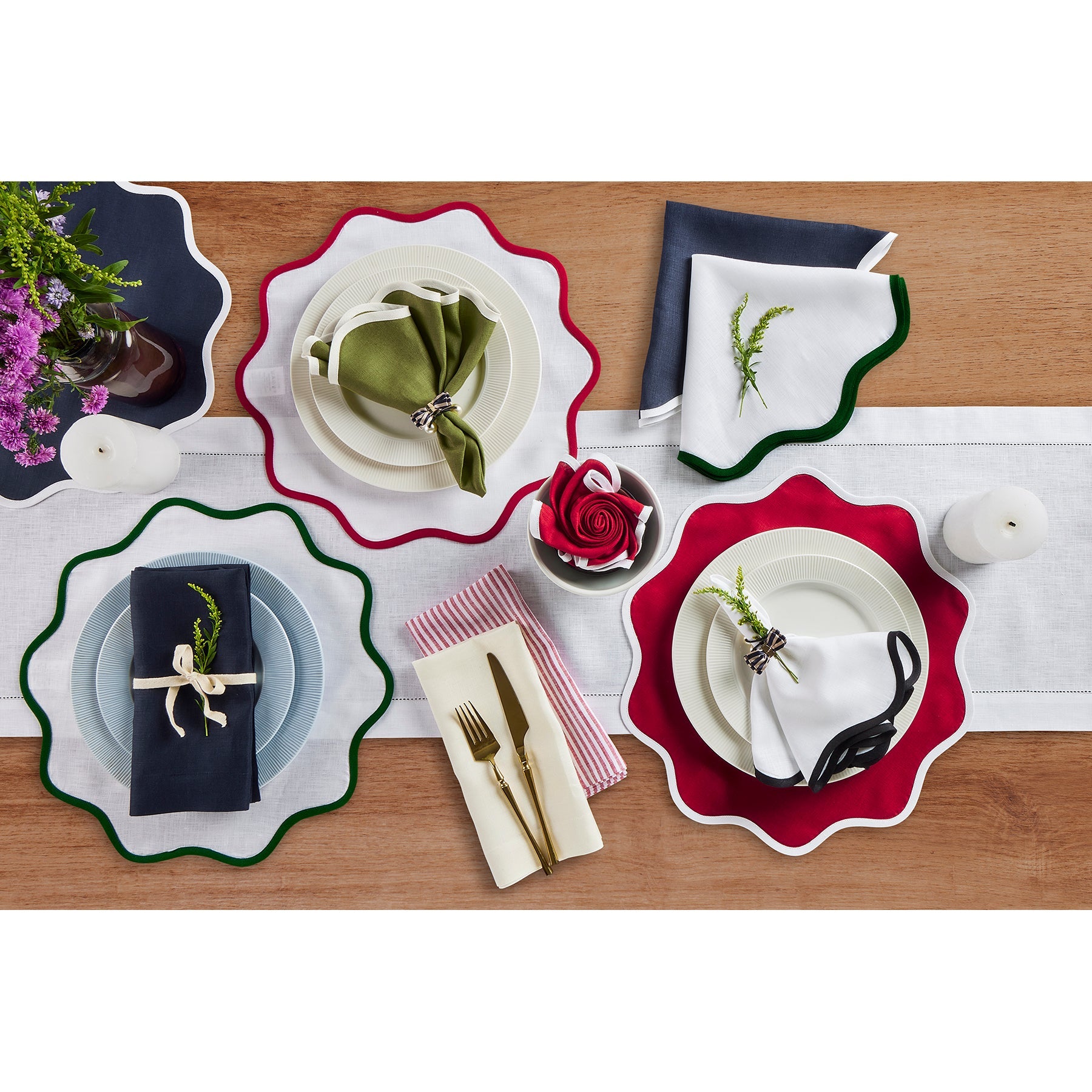 Giselle Scallop Edge Napkins, Set of 4