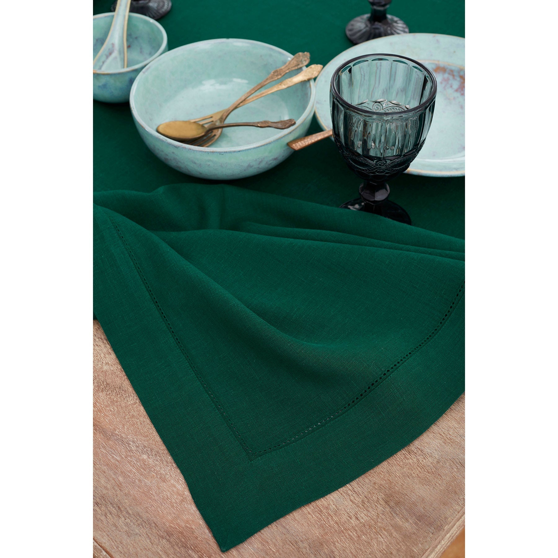 Classic Hemstitch Tablecloth