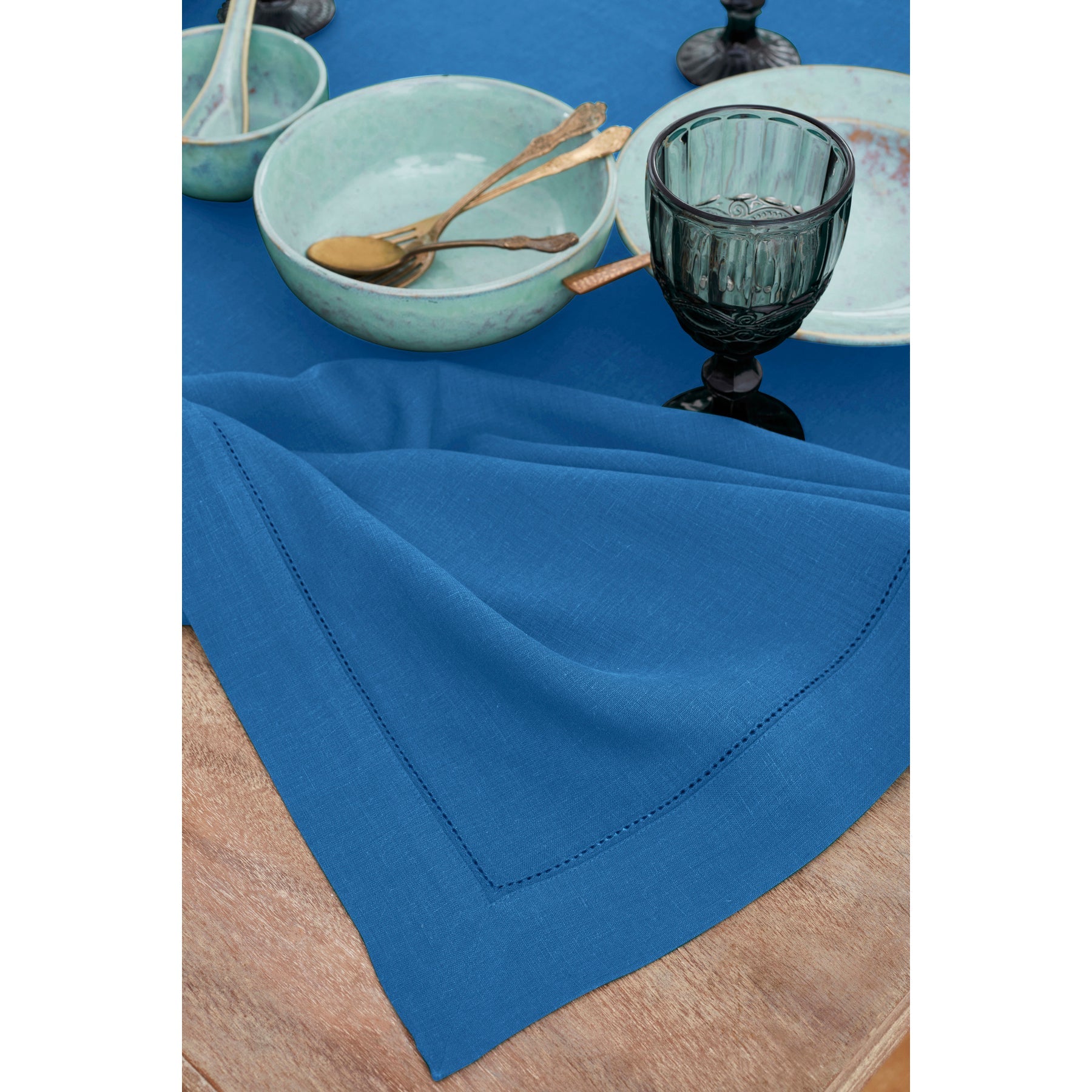 Classic Hemstitch Tablecloth