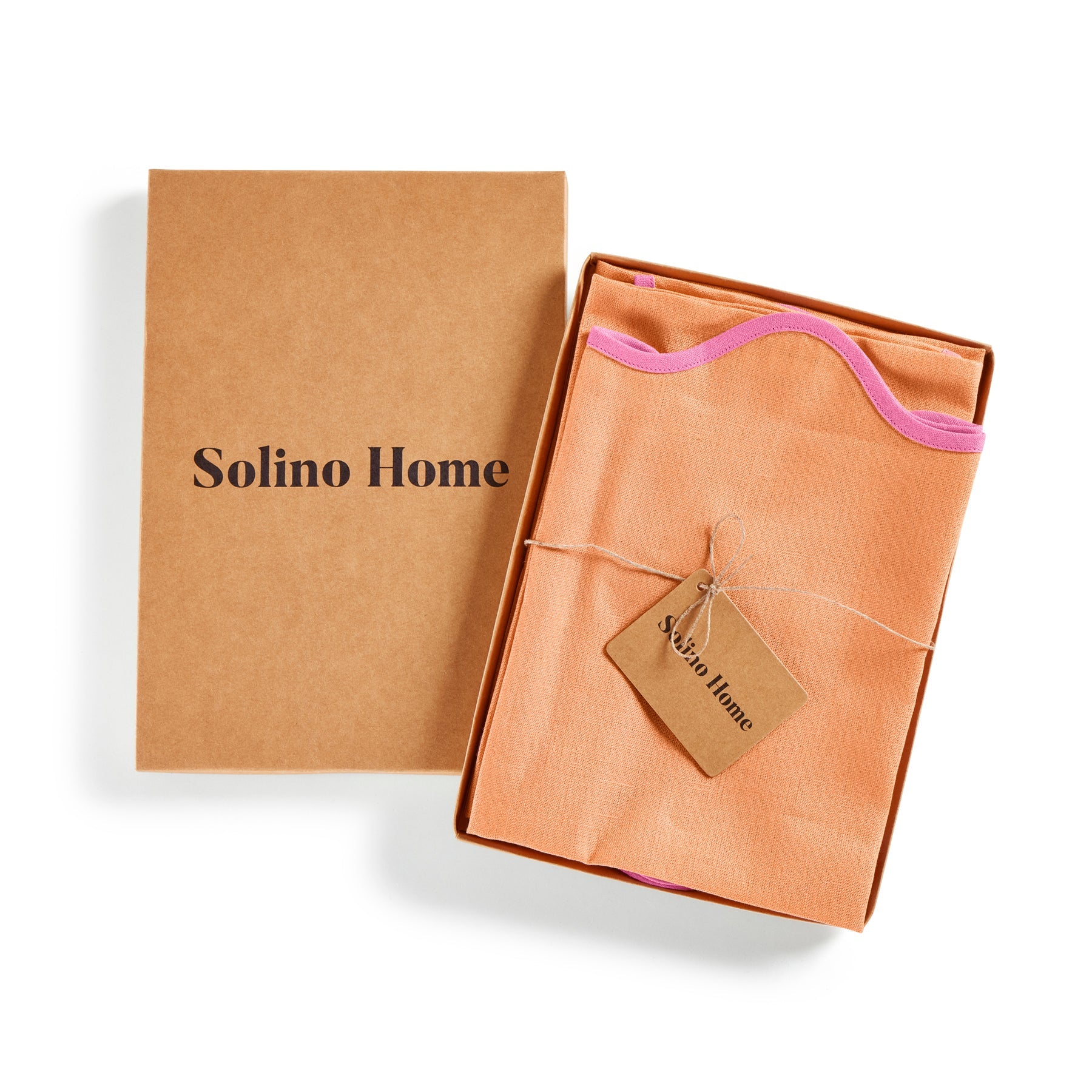 Giselle Scallop Edge Napkins, Set of 4