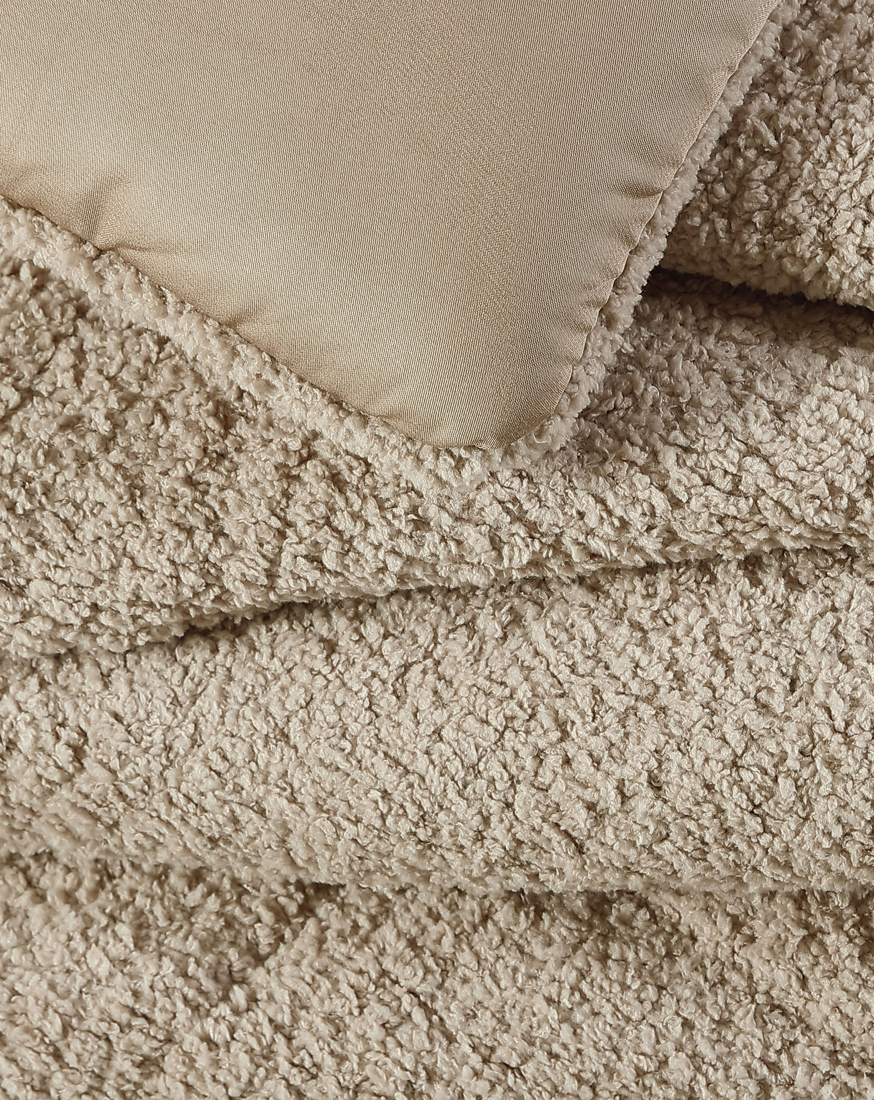 Snug Quilted Comforter