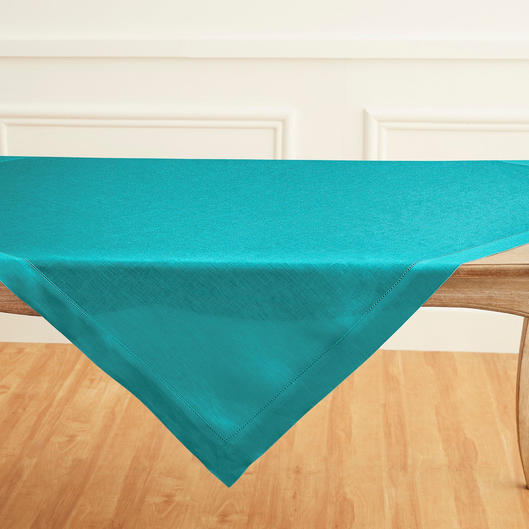 Classic Hemstitch Table Throw