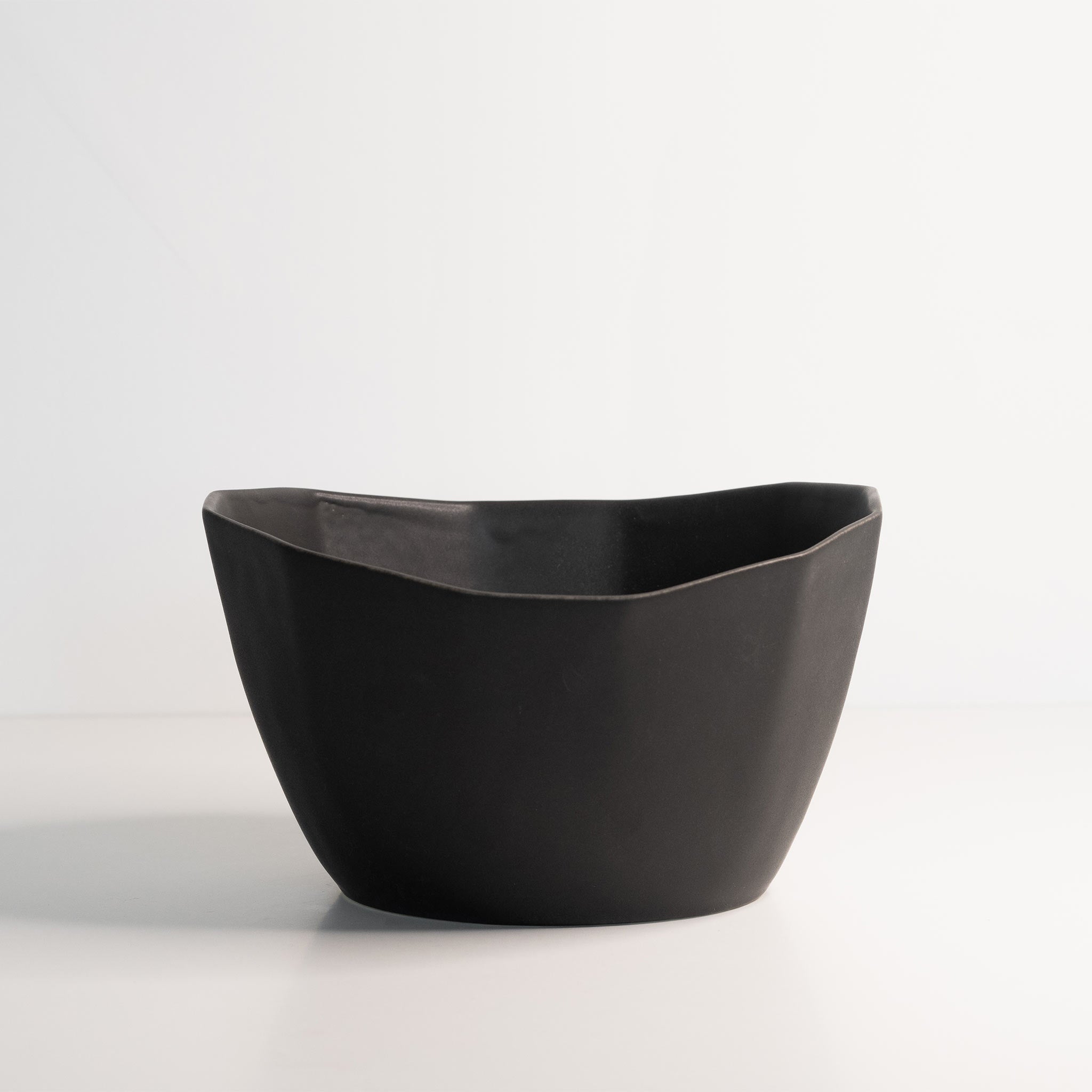 Medium Porcelain Nesting Bowl