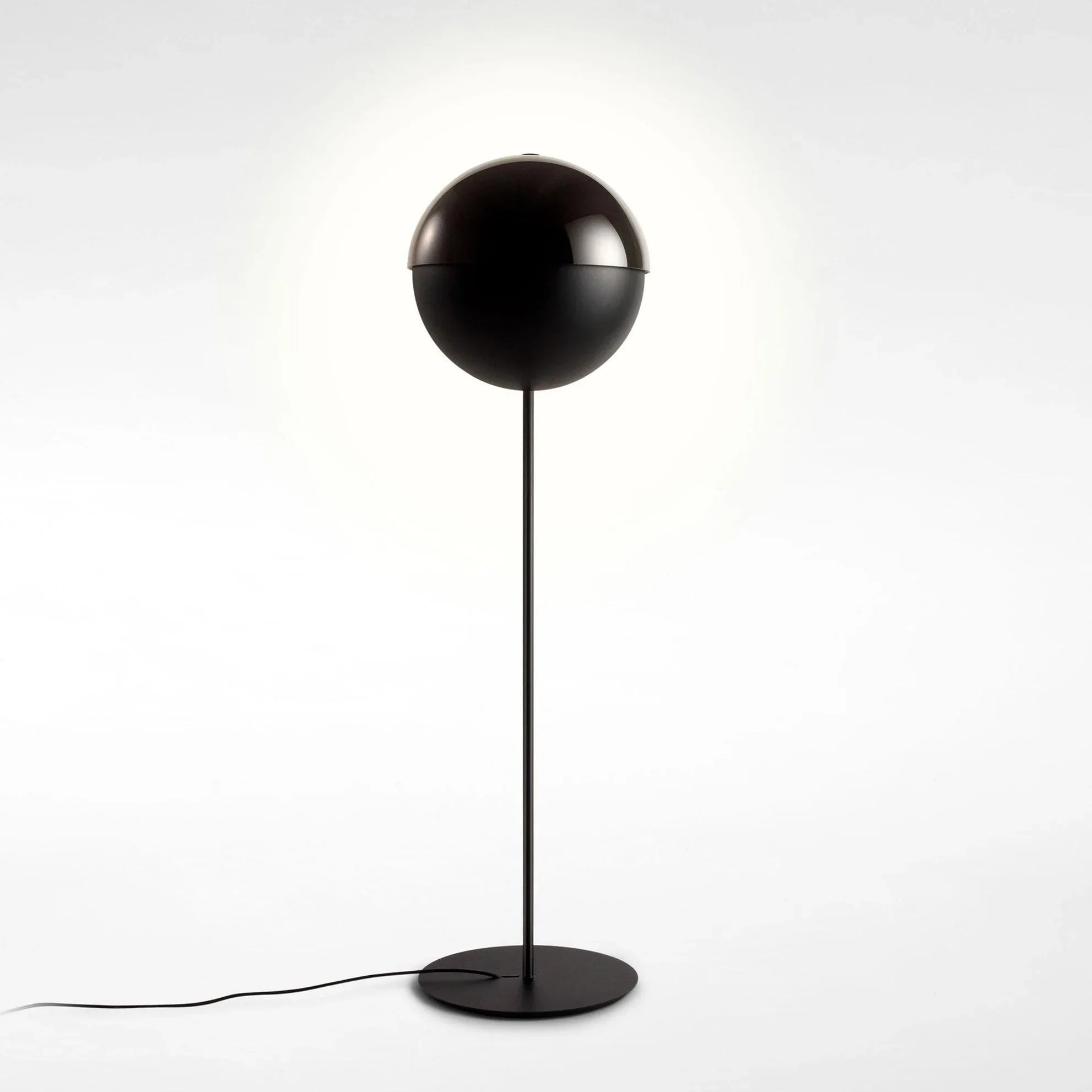 Theia Lamp