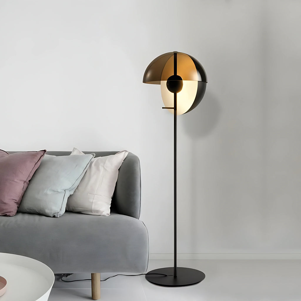 Theia Lamp