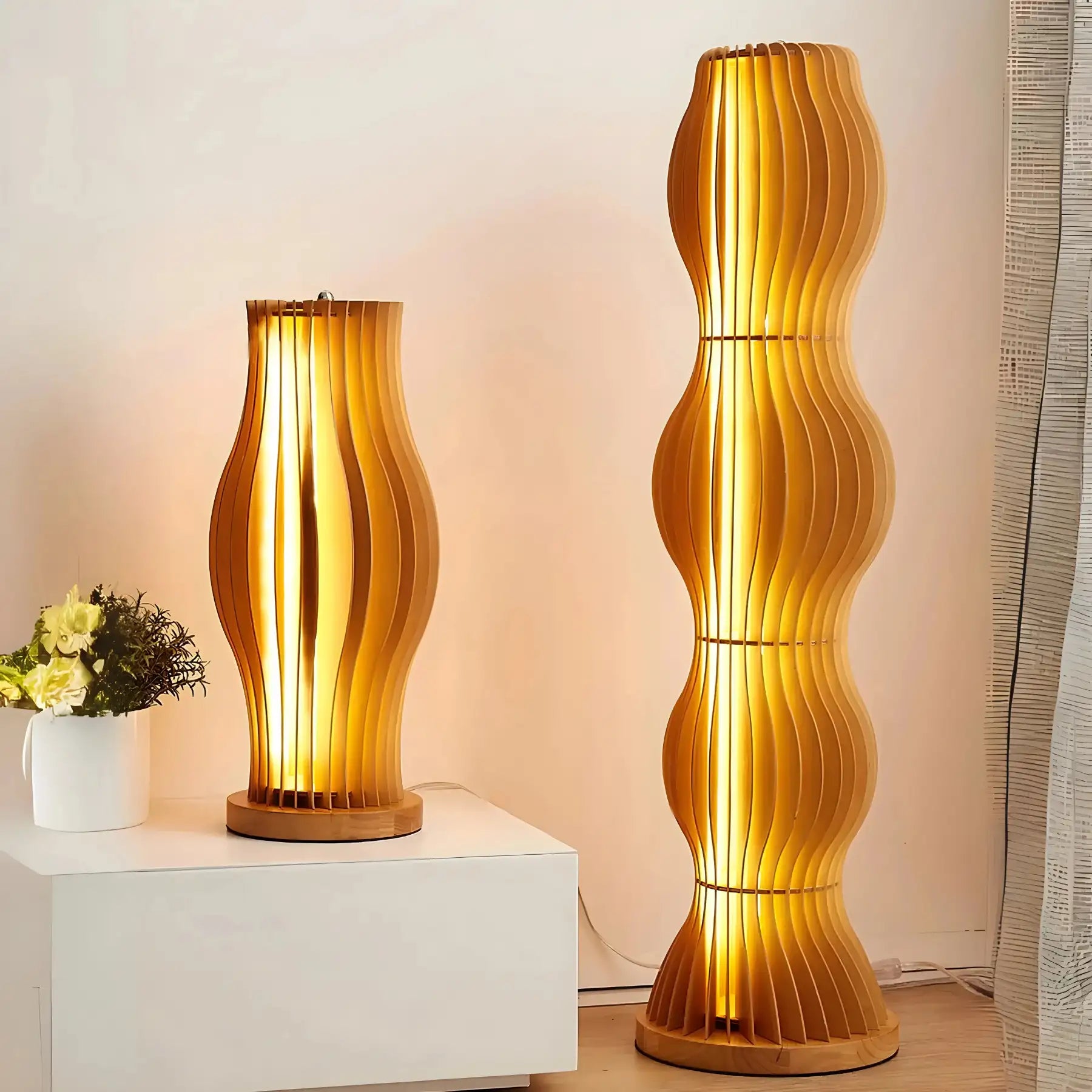 Vapor Wood Lamp