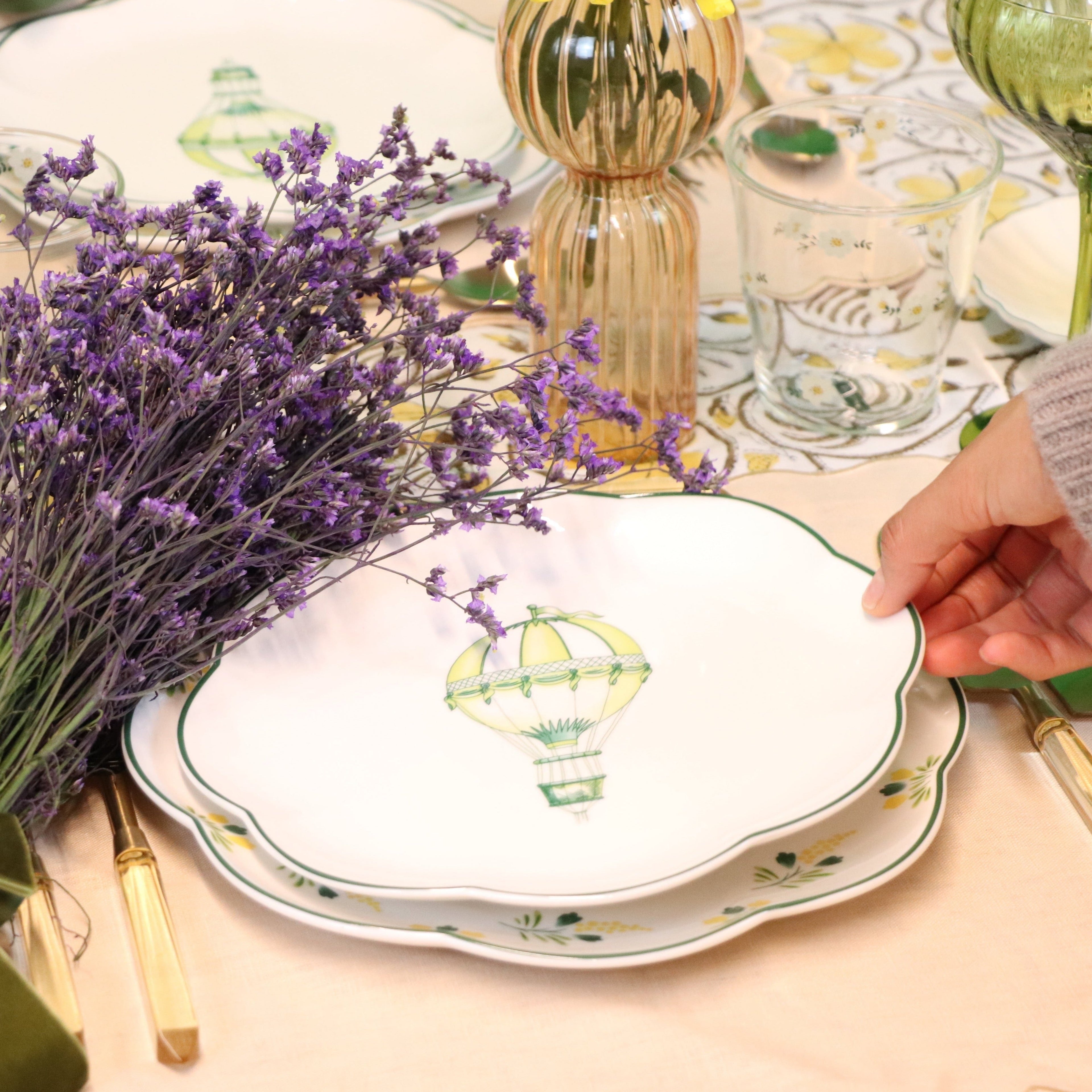Valensole Lavender Scalloped Starter Plate - Set of 4