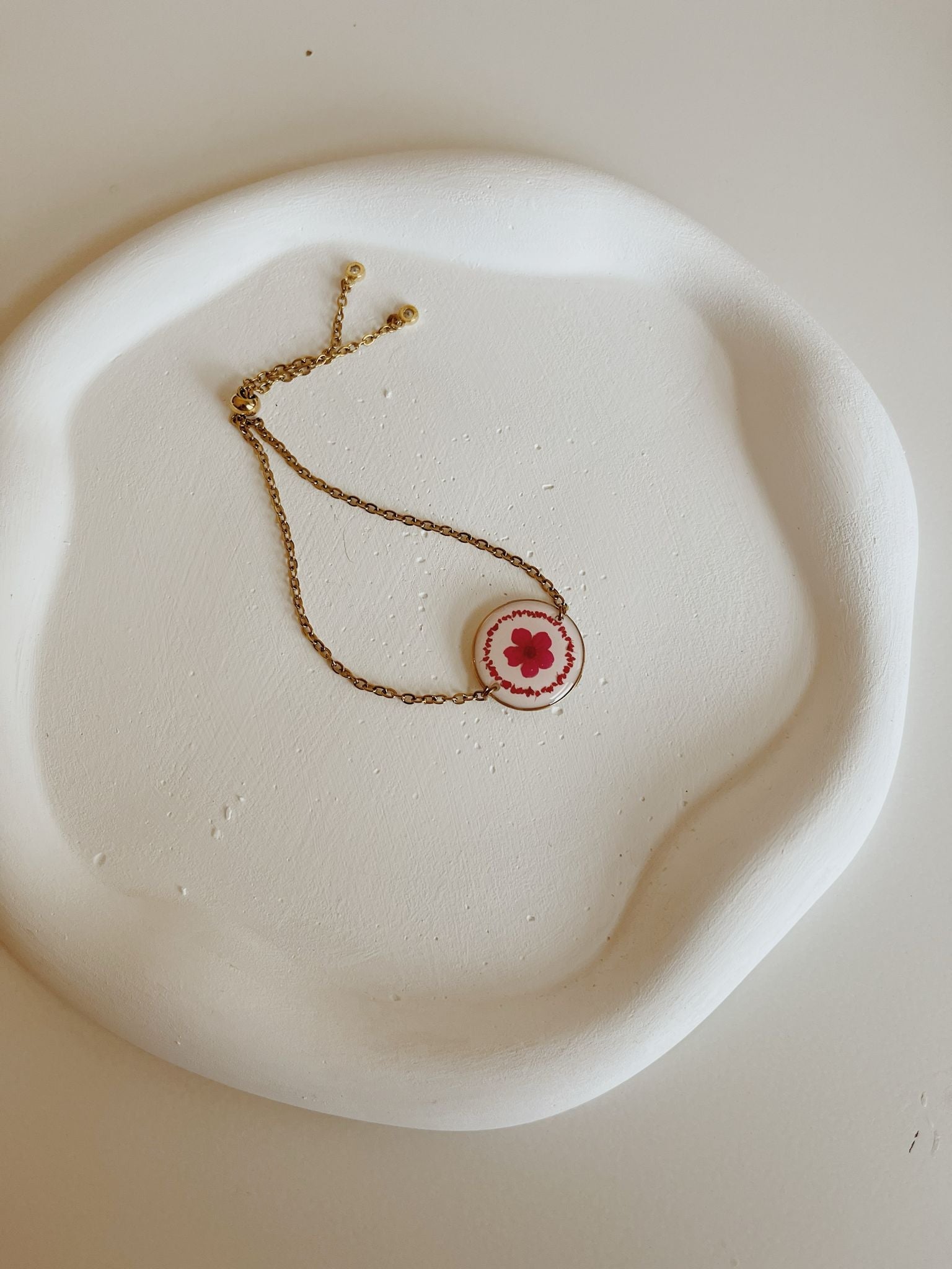 Wildflower Gold Bracelet Large Pendant