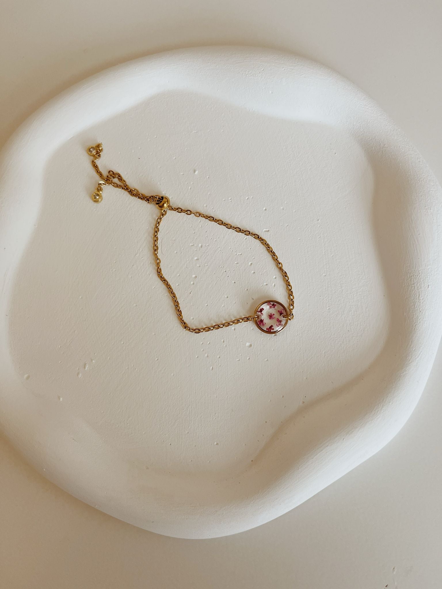 Wildflower Gold Bracelet Small Pendant