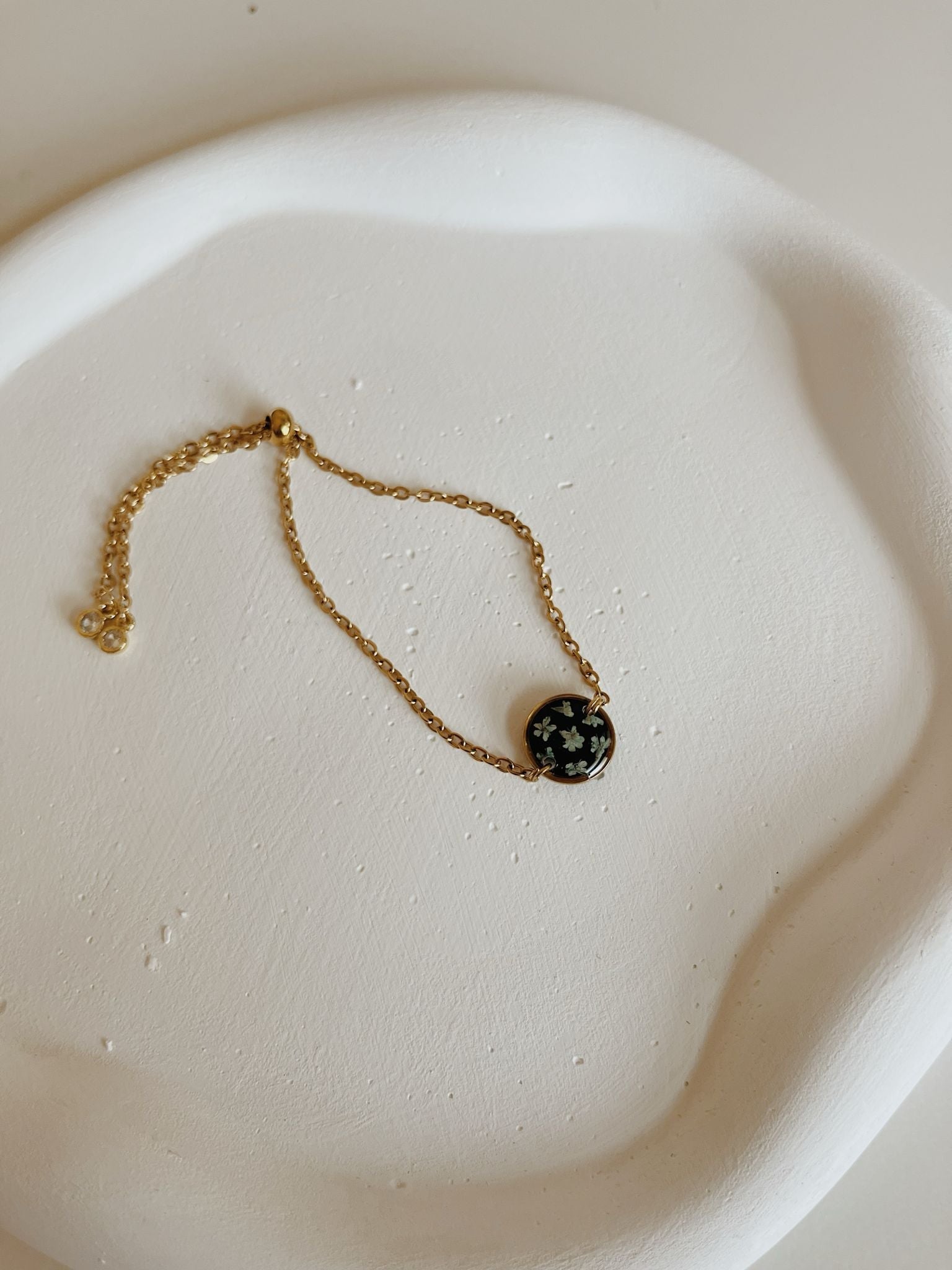 Wildflower Gold Bracelet Small Pendant