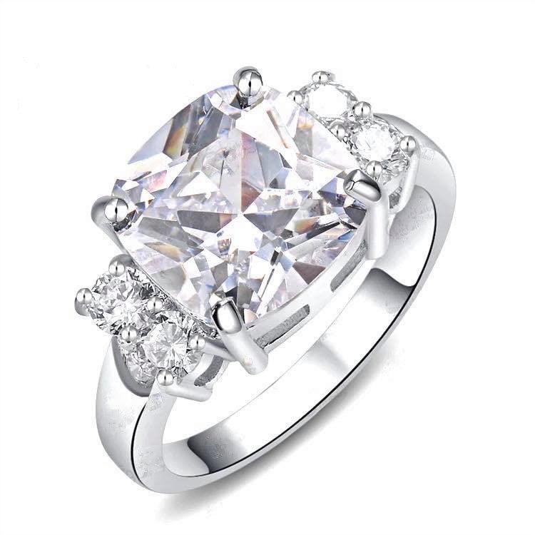 Bella Cubic Zirconia Cushion Cut Ring