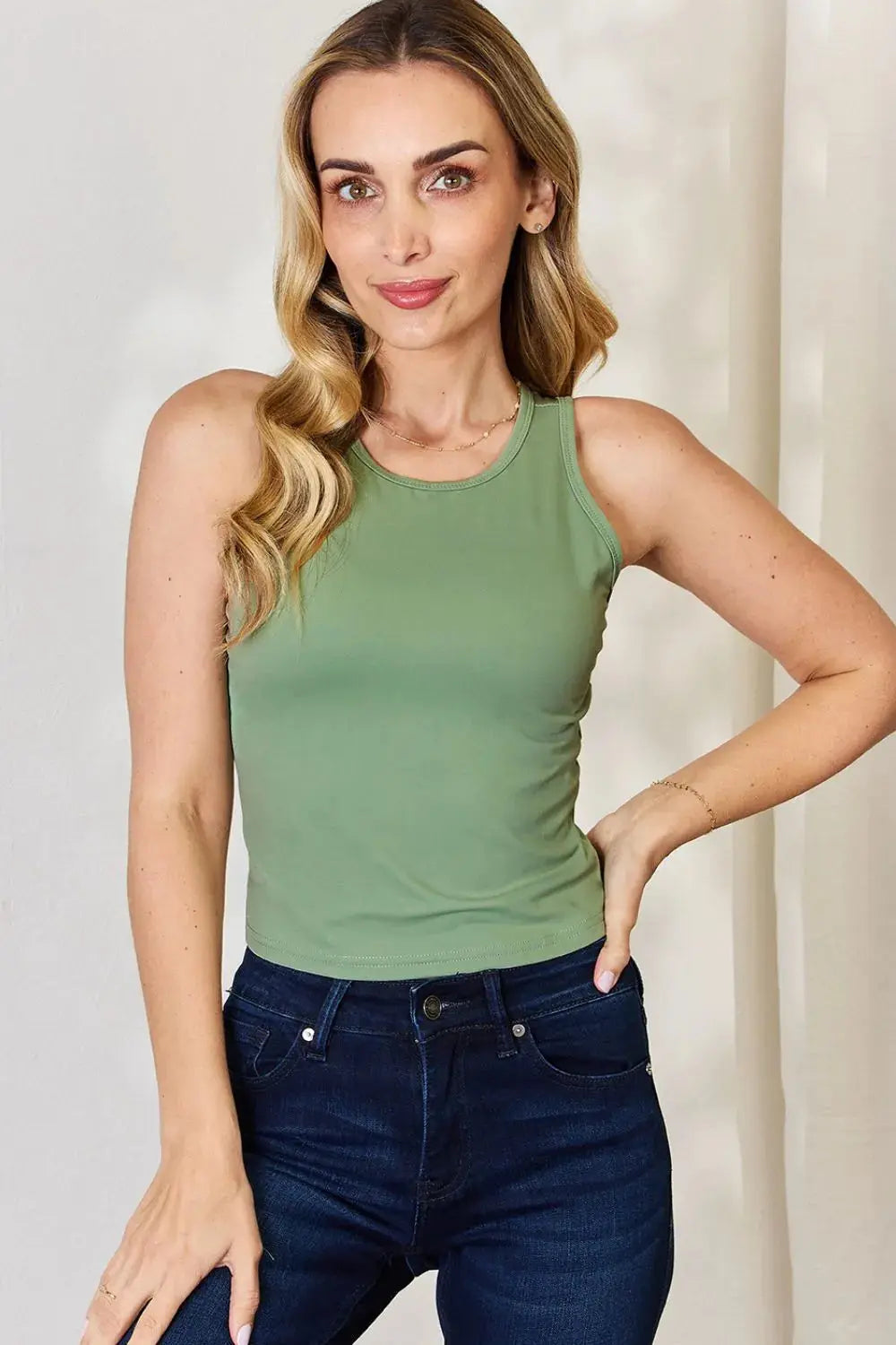 Basic Bae Full Size Round Neck Slim Fit Stretch Tank Top
