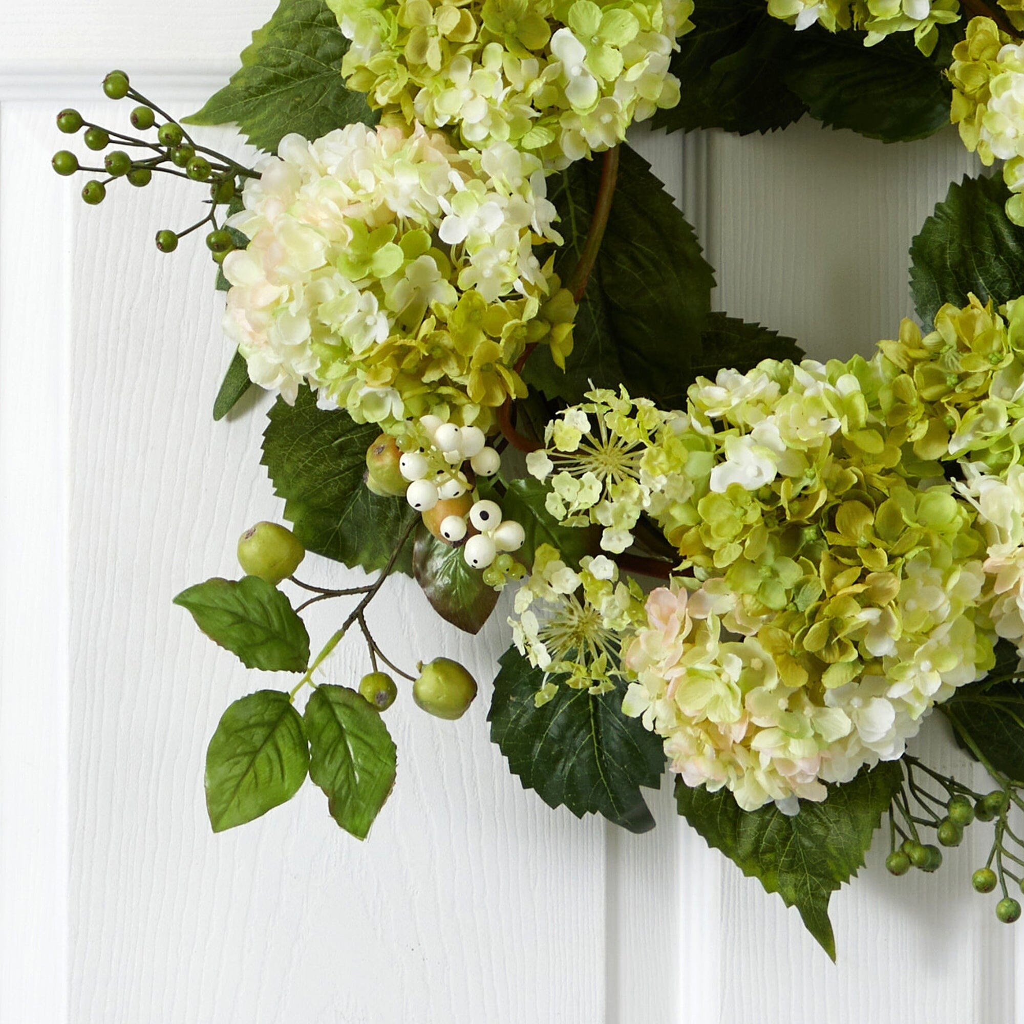 22” Artificial Hydrangea Wreath