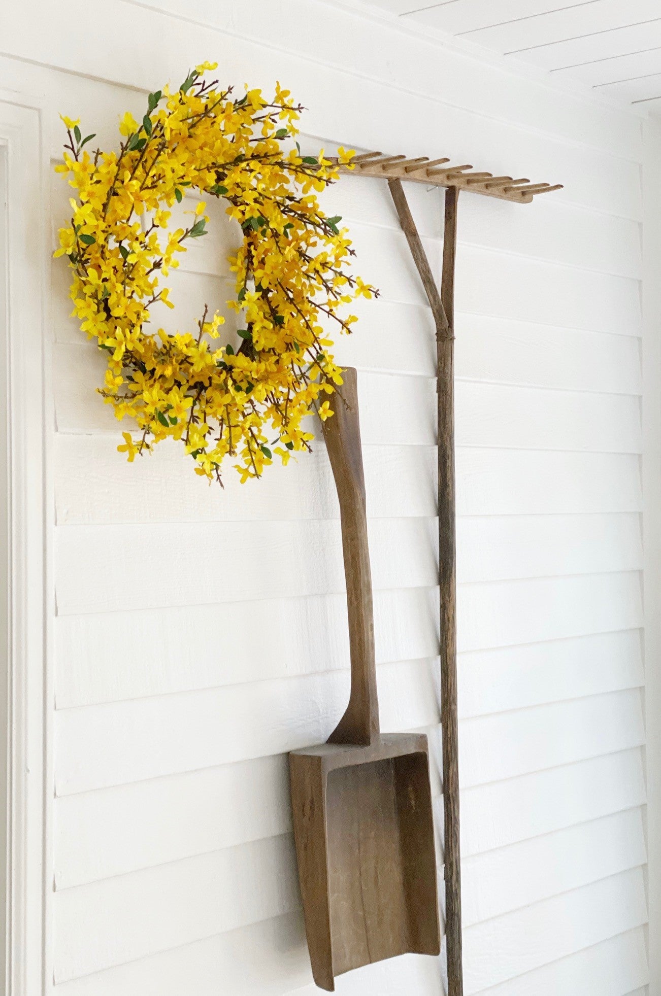 22” Forsythia Artificial Wreath