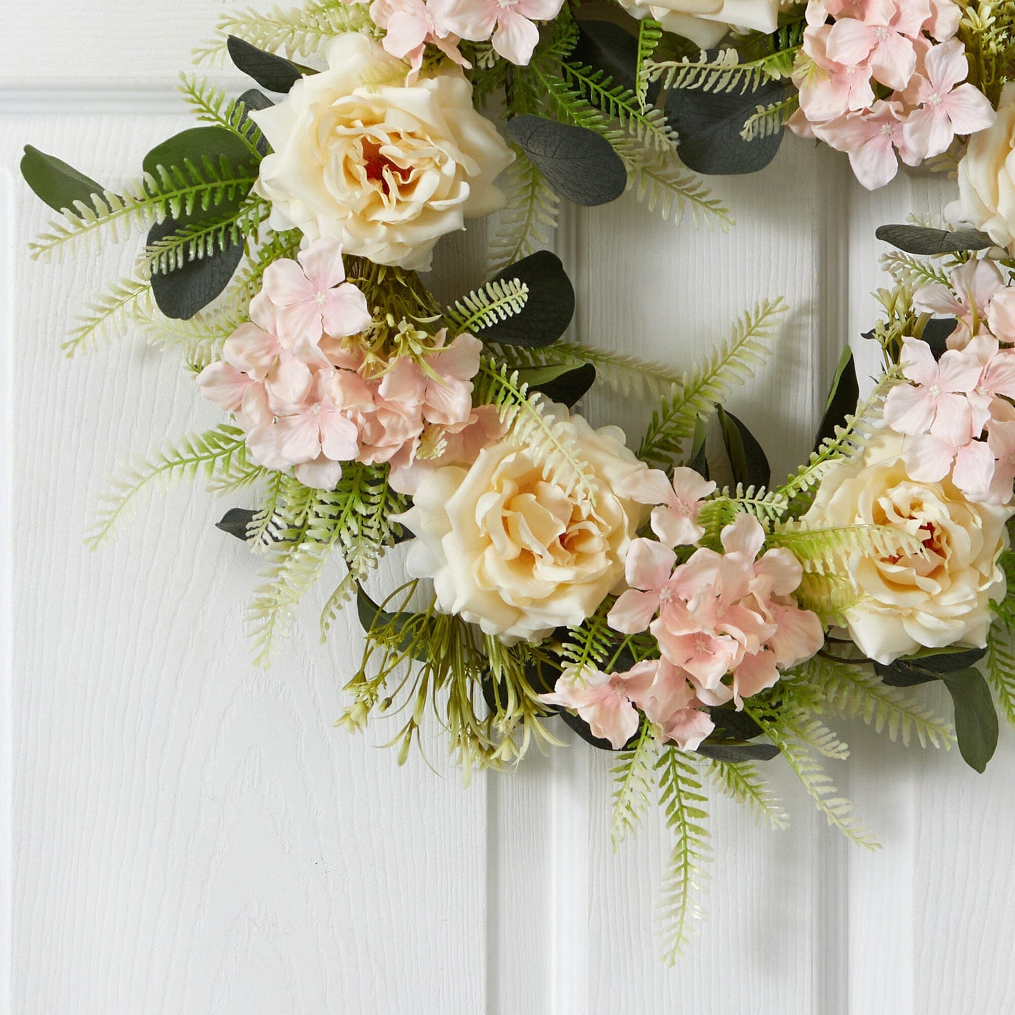 22” Rose and Hydrangea Artificial Wreath