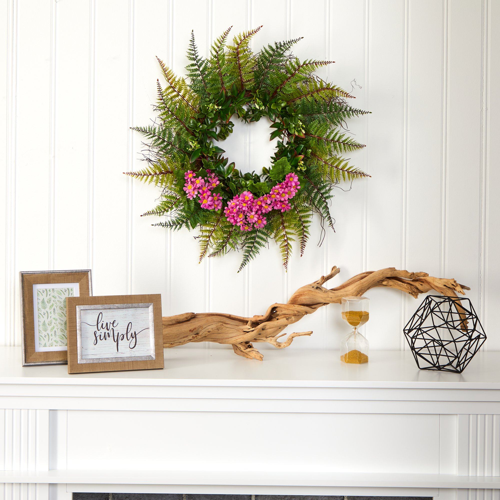 23” Assorted Fern and Daisy Artificial Wreath