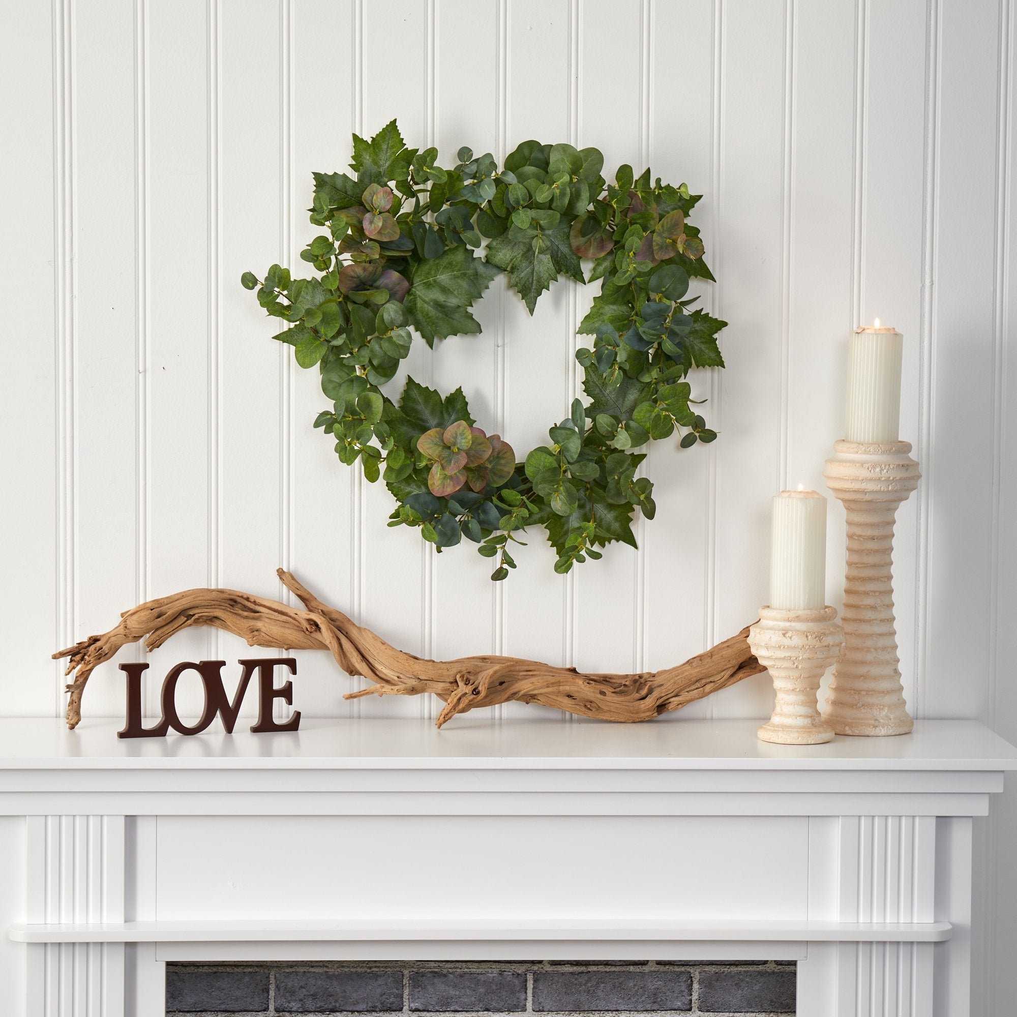 24” Grape Leaf and Eucalyptus Artificial Wreath