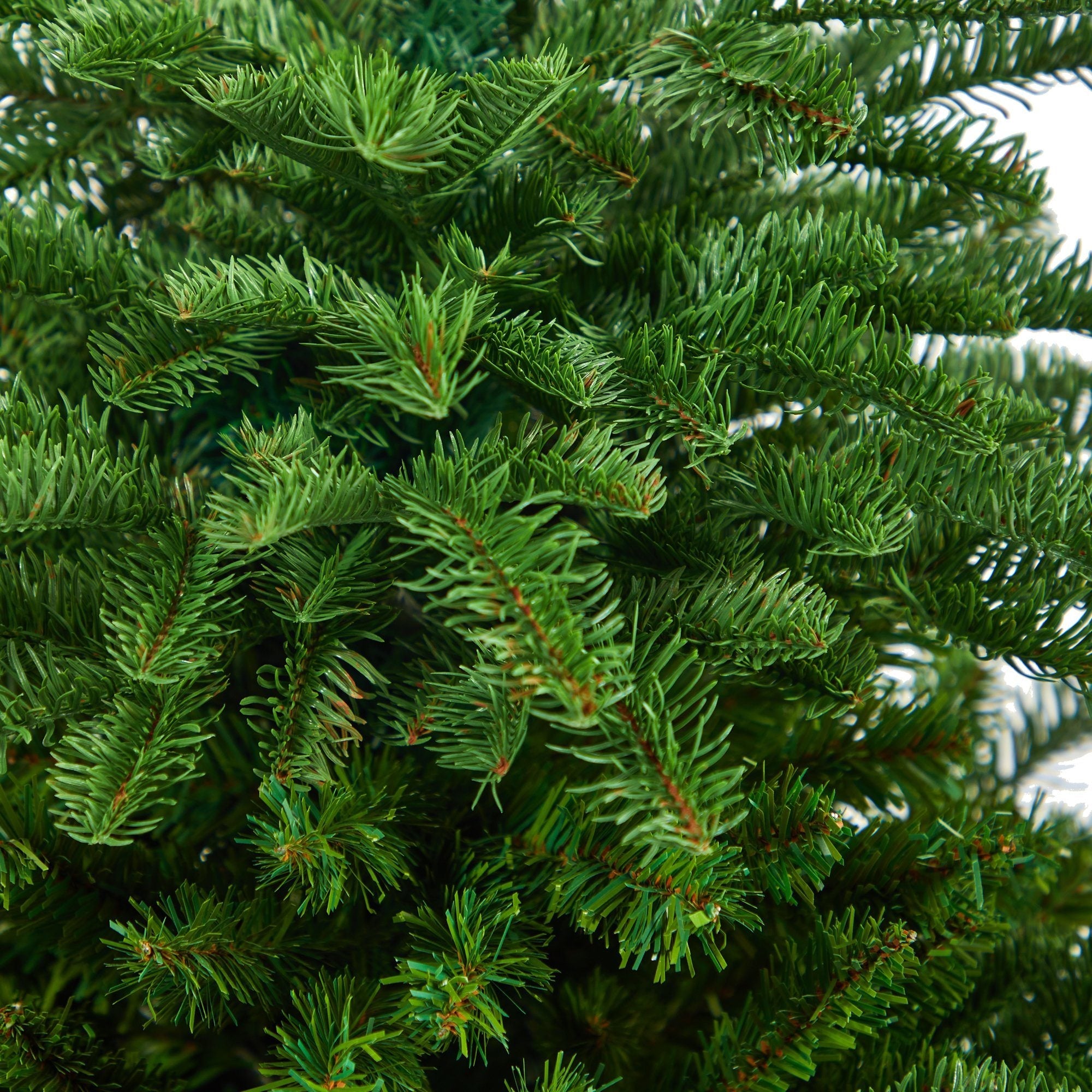 3’ South Carolina Spruce Artificial Christmas Tree with 458 Bendable Branches