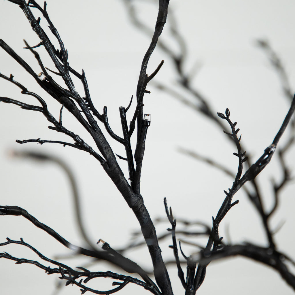 5’ Pre-Lit Halloween Deluxe Black Twig Artificial Tree with 102 Orange & Purple LED Lights