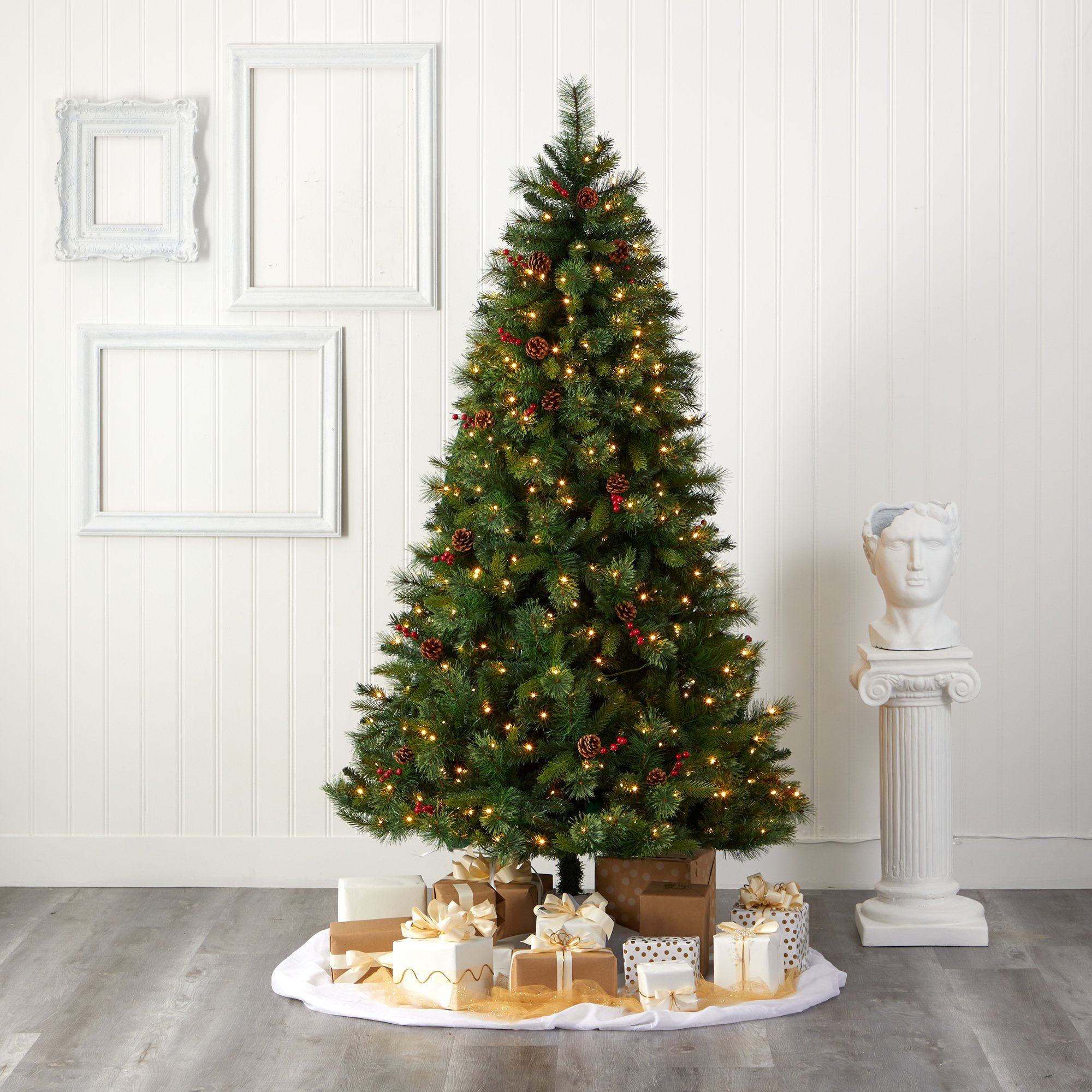 7’ Aberdeen Spruce Artificial Christmas Tree with 500 Clear LED Lights, Pine Cones and Red Berries